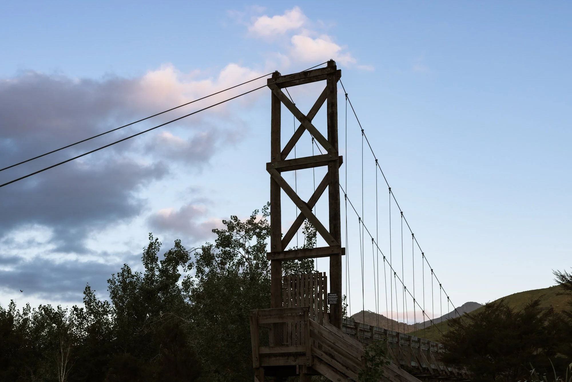 swing-bridge-huts-tiny-outlooks-Alice-Veysey-photographer-web-5061.jpg