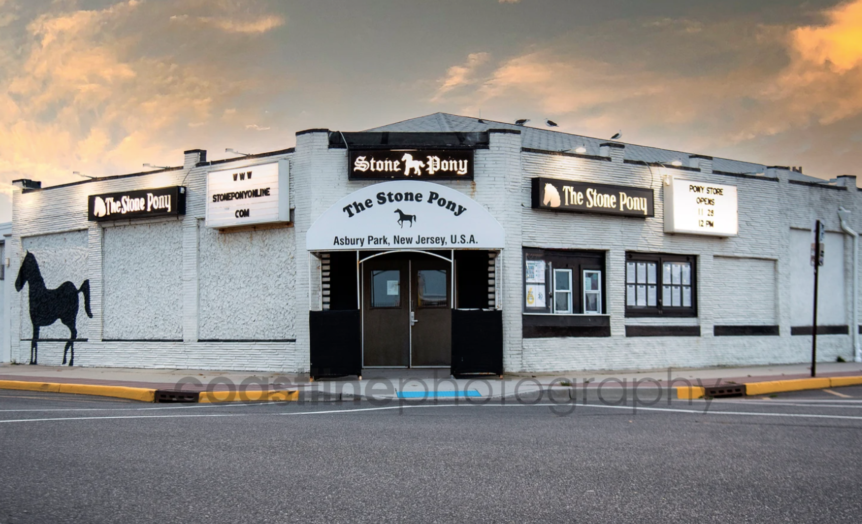 The stone pony.png