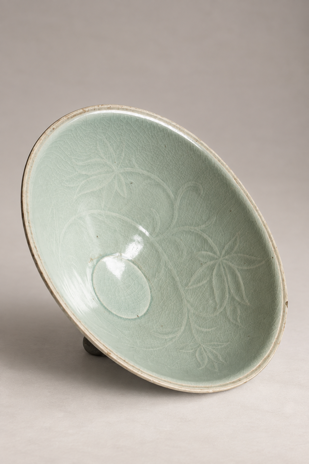 Southern Song Dynasty Qingbai-Glazed Porcelain Bowl with Lotus Scrolls 南宋 青白釉蓮花紋碗
