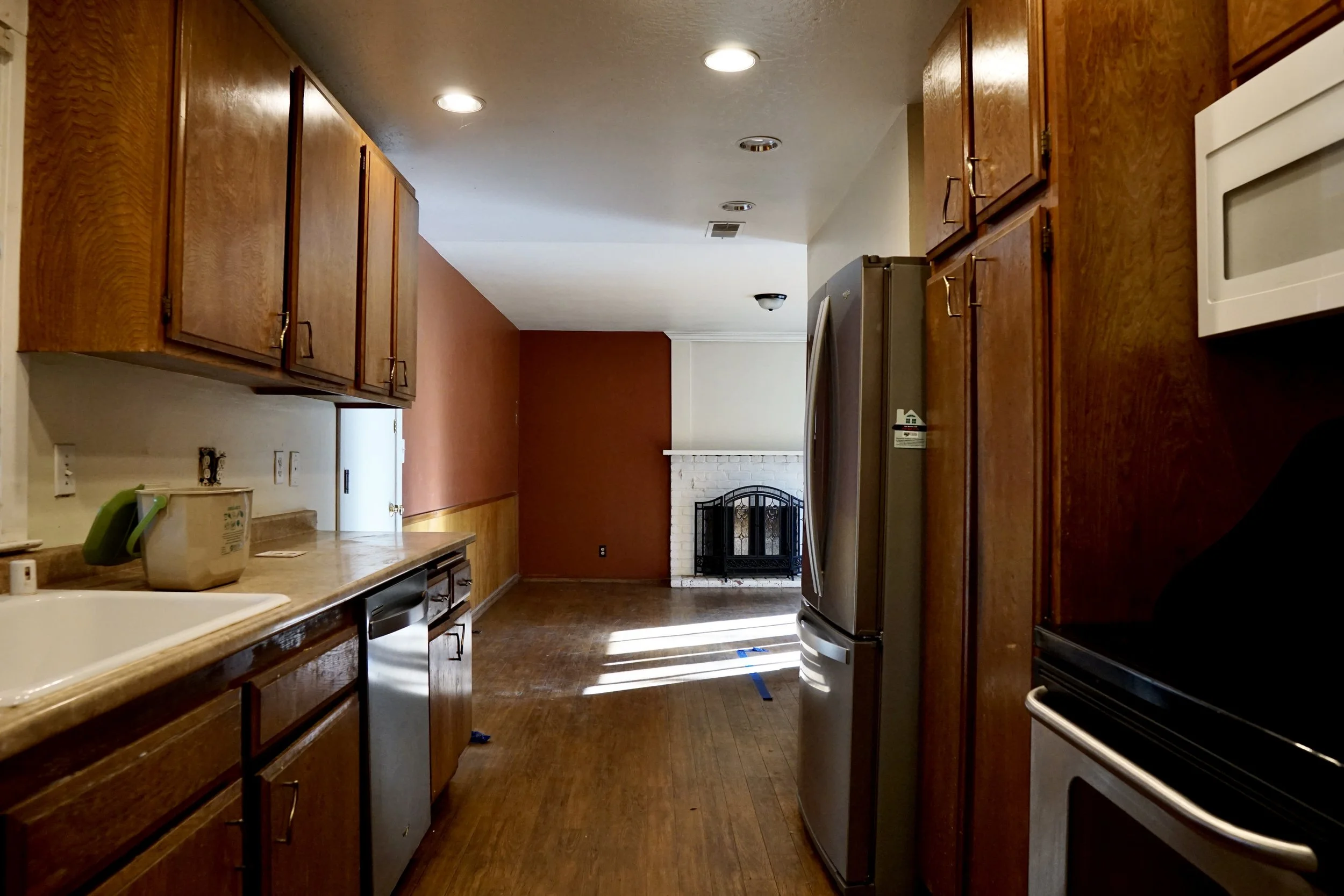 Kitchen: BEFORE