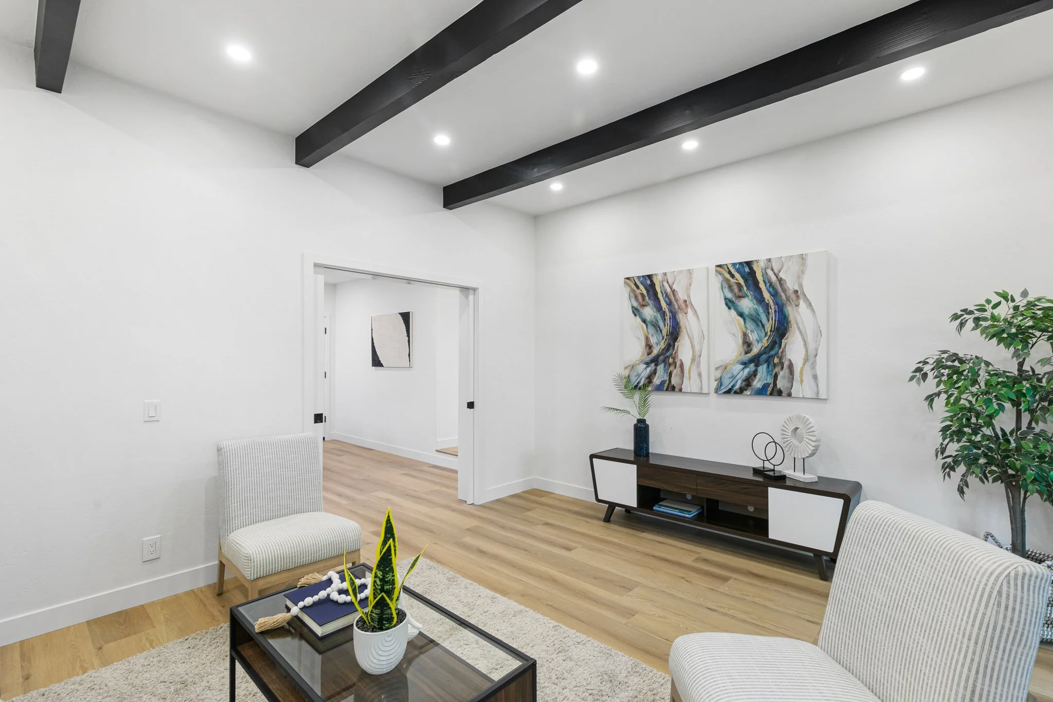 Family Room: AFTER