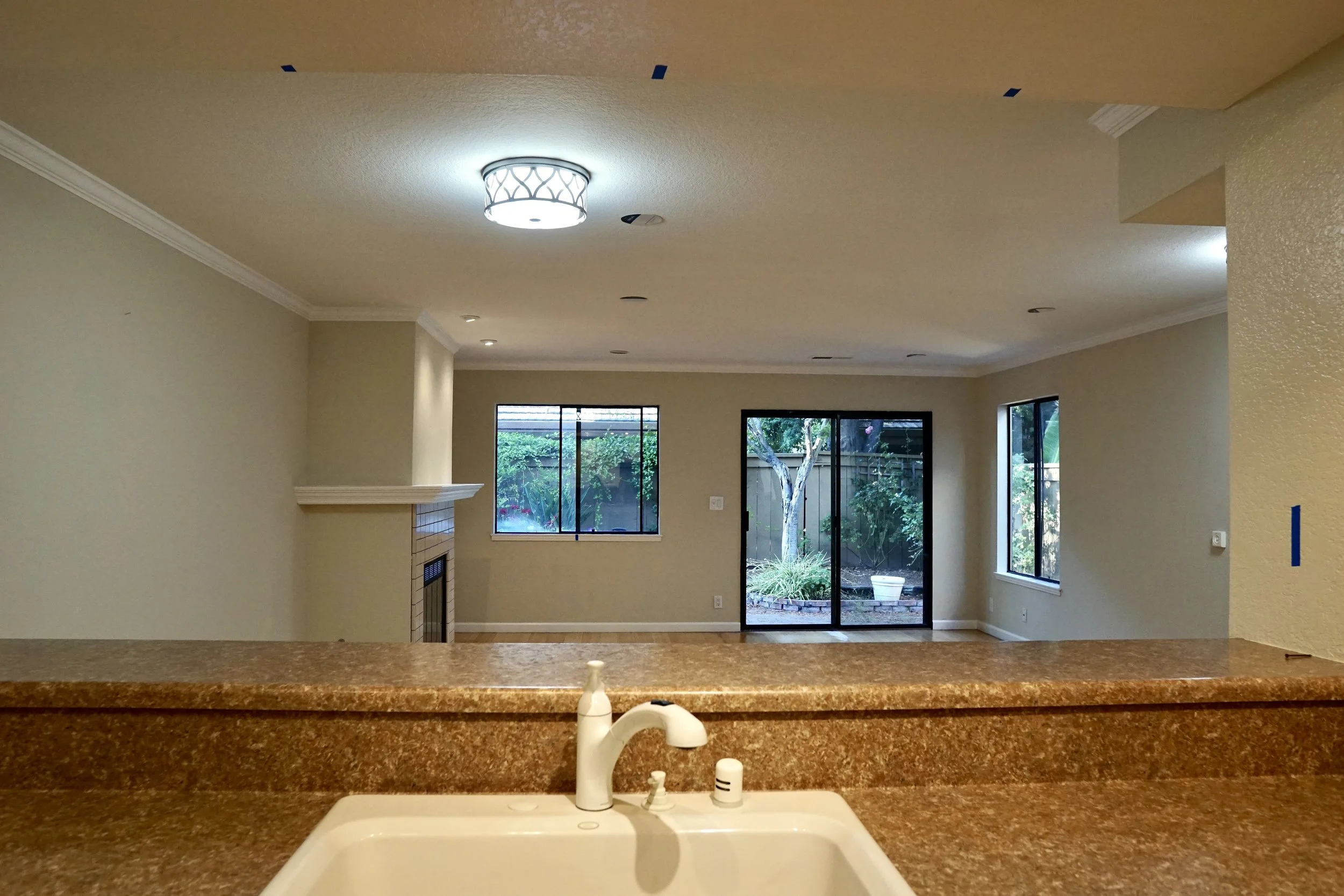 Kitchen: BEFORE