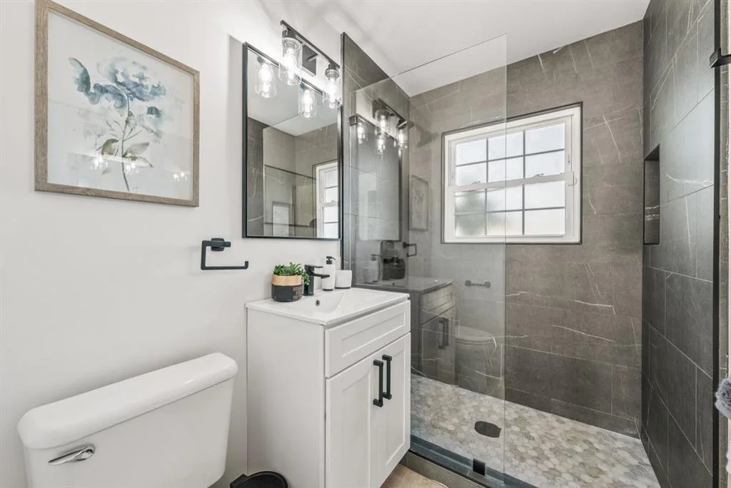 AFTER: Bathroom
