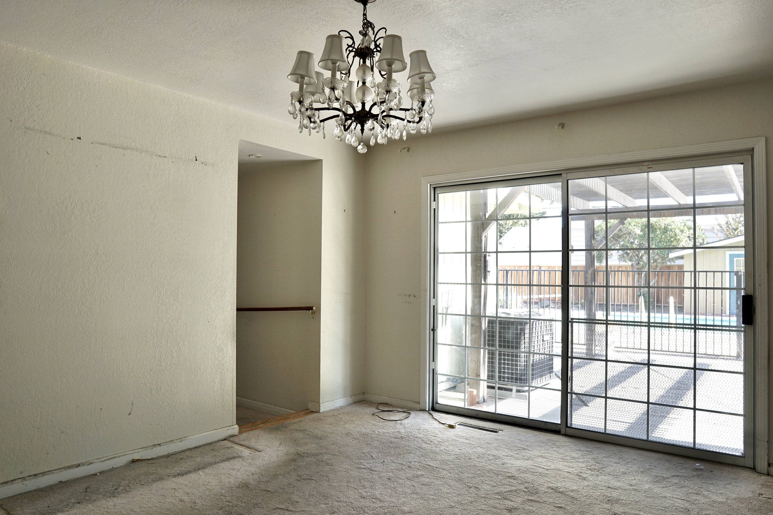 Family Room: BEFORE
