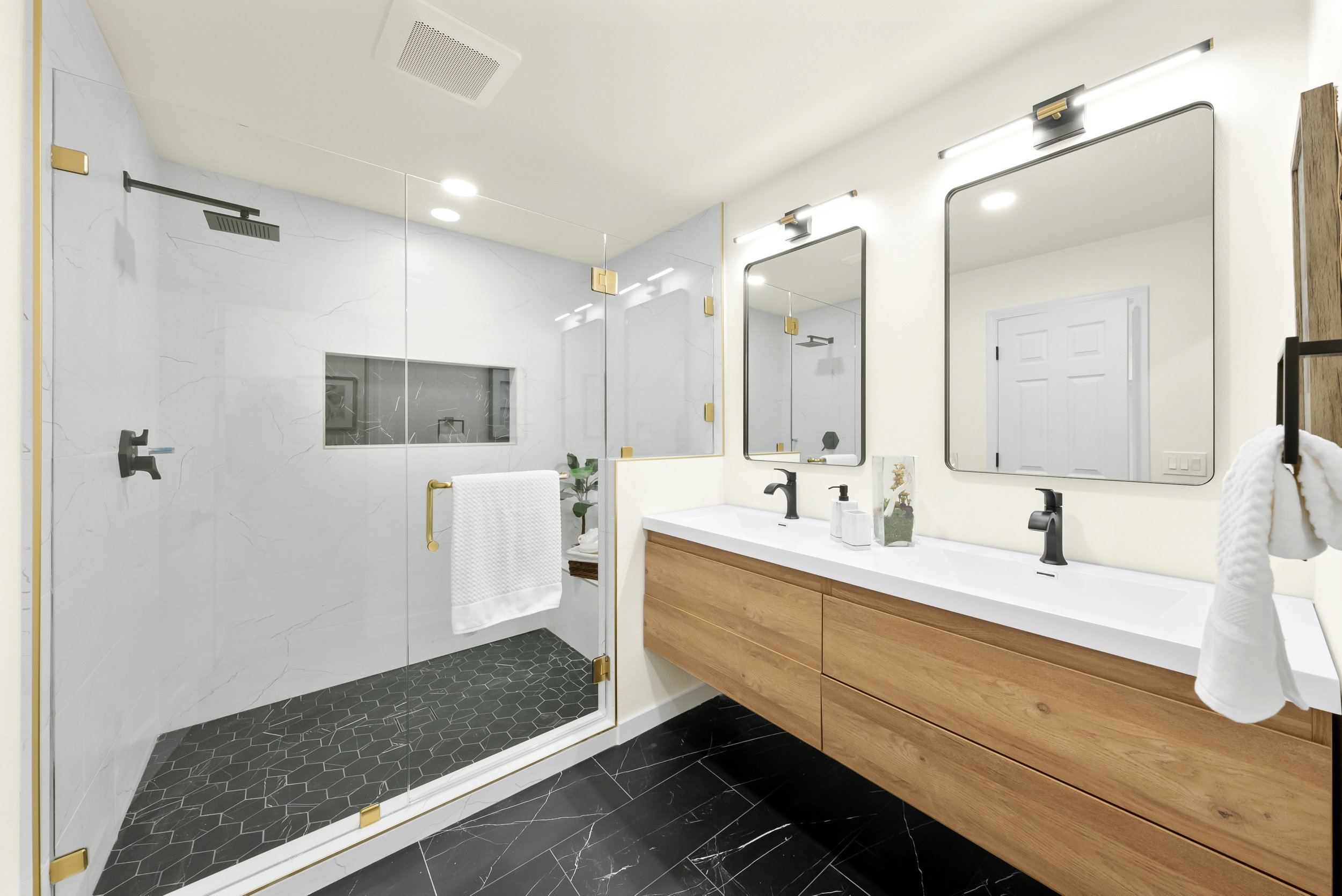 Master Bath: AFTER