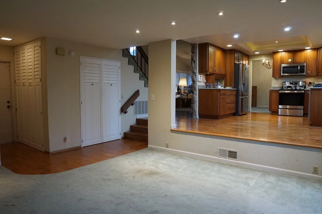 Family Room: BEFORE