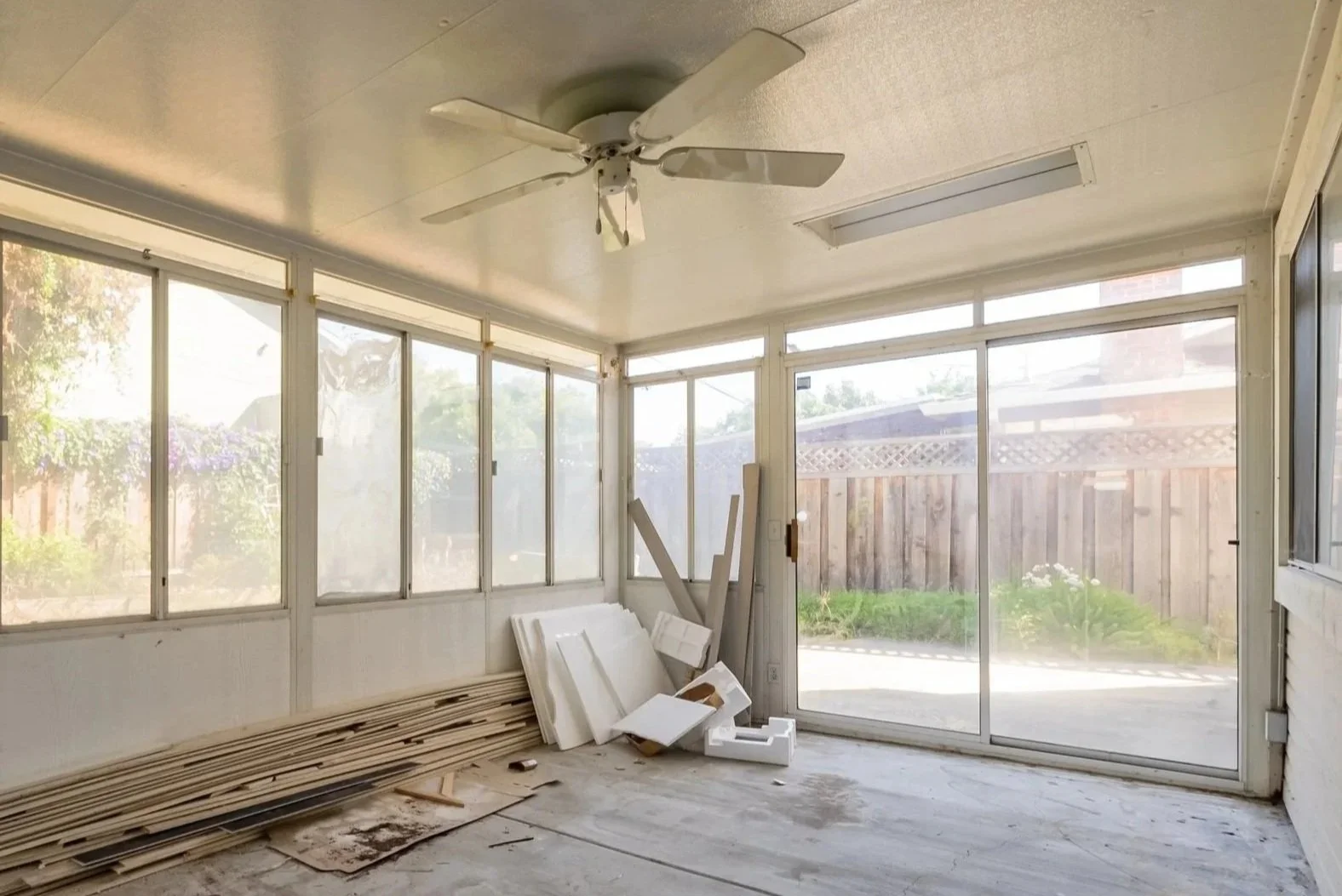BEFORE: Sunroom