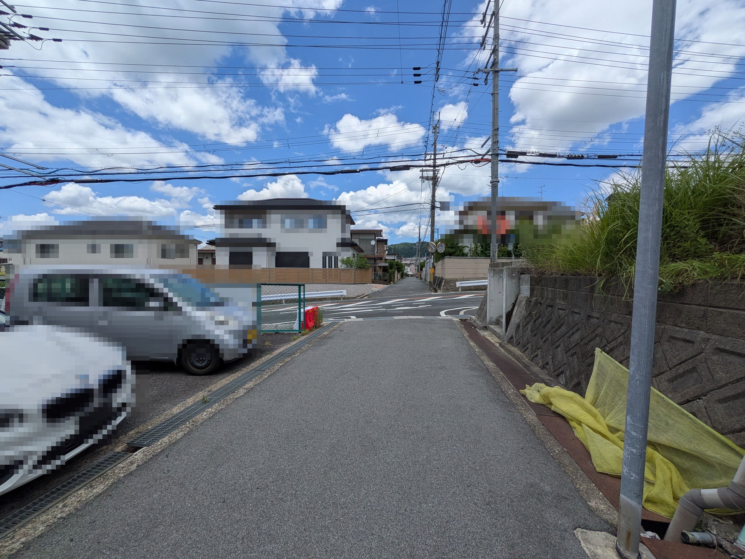北西側道路.jpg