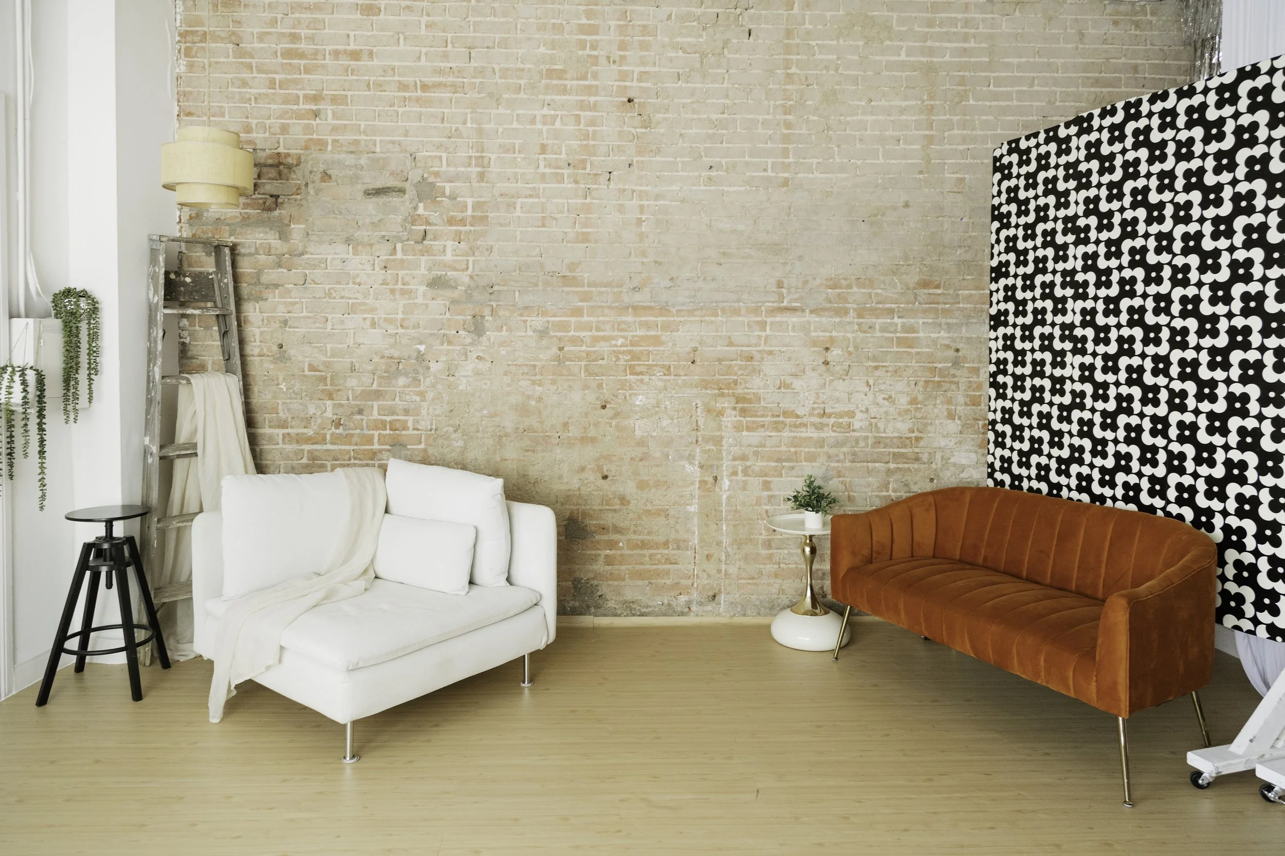 Studio Retro New Floors-3.jpg