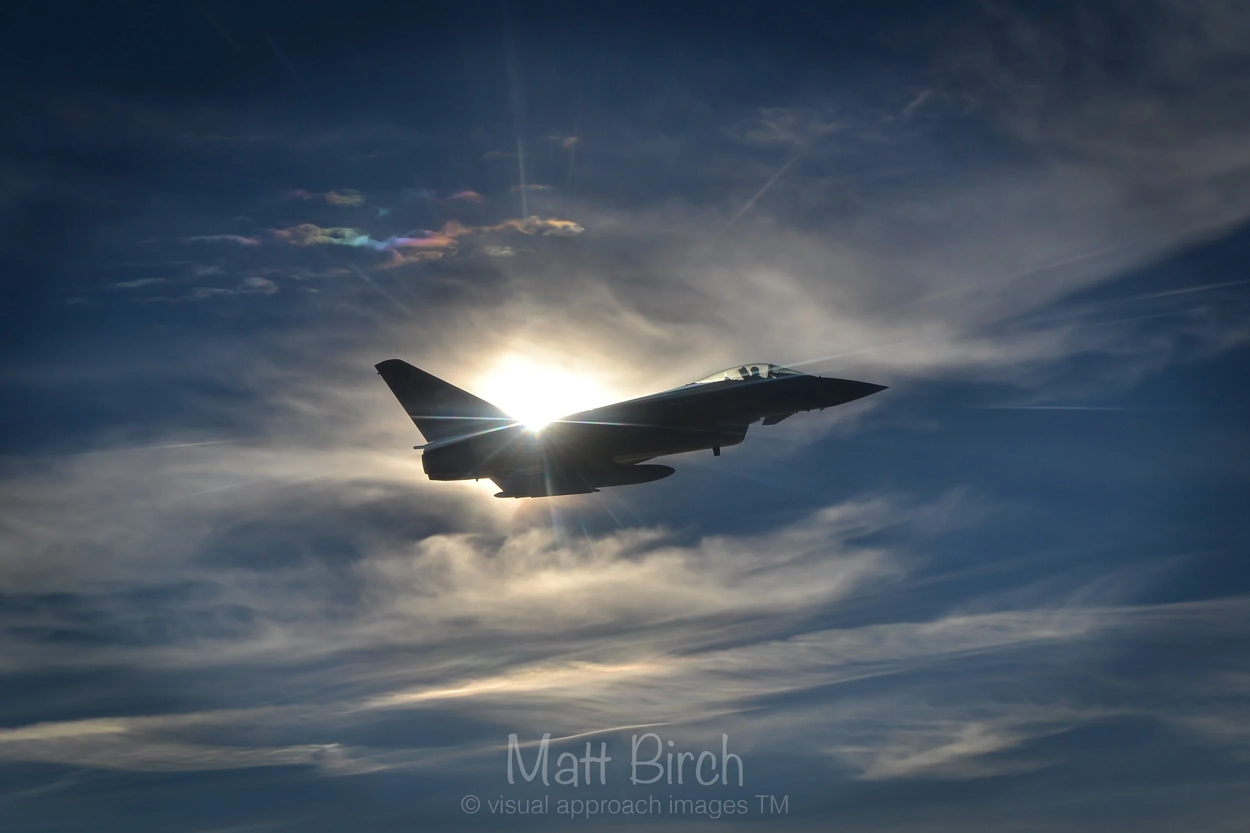 DSC_5348-TYPH-STARBURST WHITE SIG.jpg