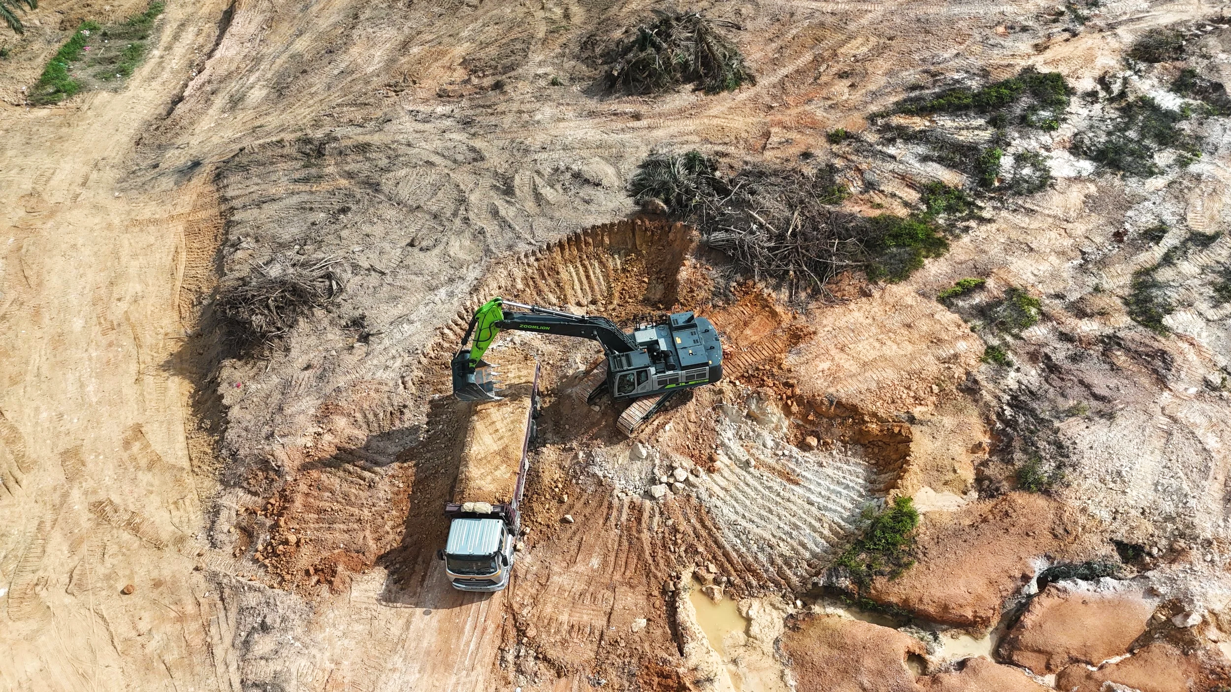 NILAI RED EARTH SUPPLY