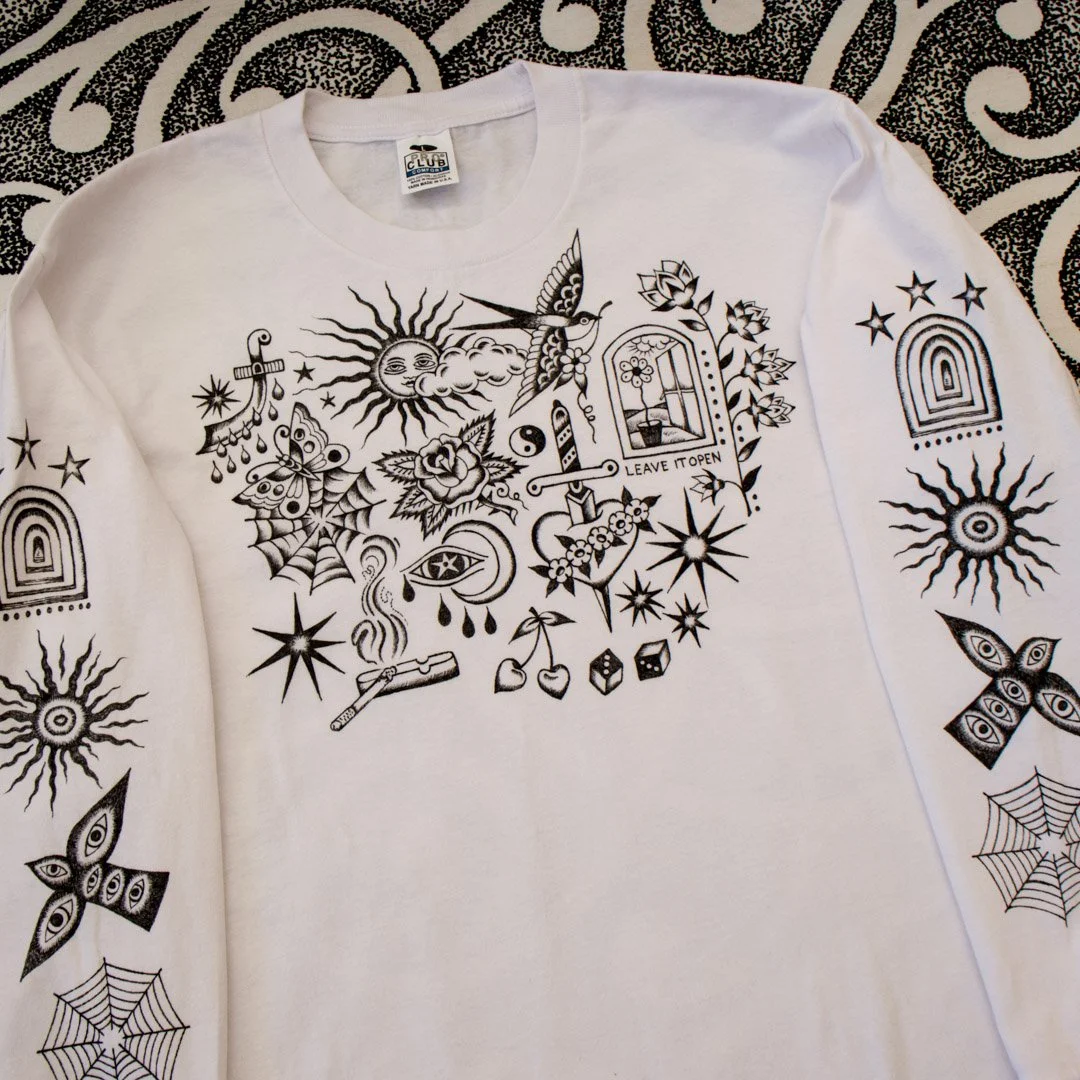 Handdrawn-longsleeve-spiderweb-bird-portal-tattoodesign-dagger-tshirt-drawing-marker.jpg
