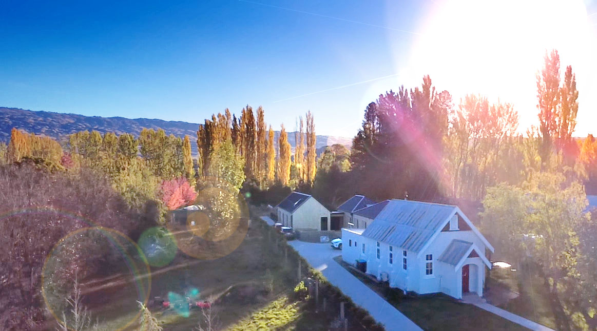 An image of a beautiful and funky new home in Clyde, Central Otago. Designed by the team at Candela Architecture working across Queenstown, Wanaka, Cromwell, Alexandra, and Invercargill.