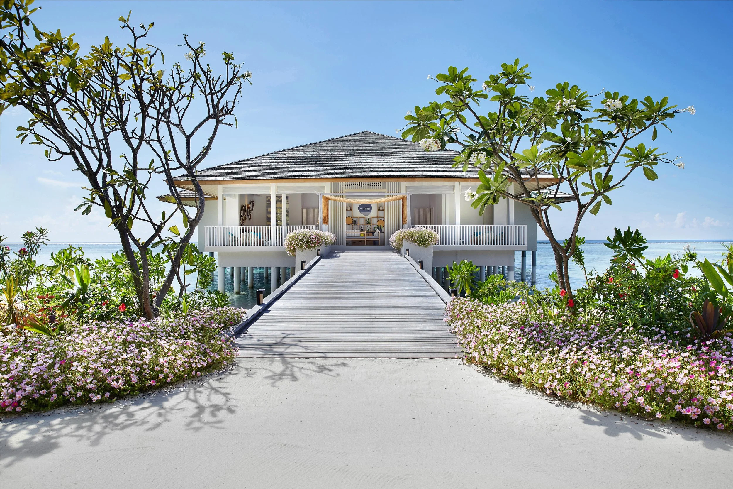Le Meridien Explore Spa - Exterior
