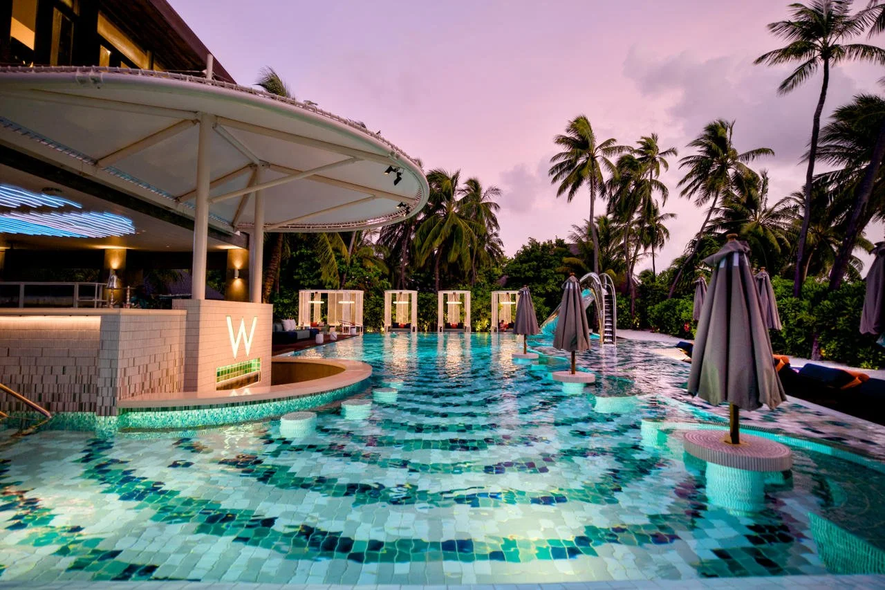 W Maldives - Wet Deck Bar