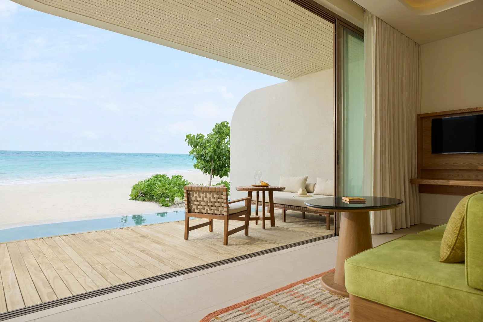 Centara Grand Lagoon - One Bedroom Sunrise/Sunrise Beach Pool Villa Interior