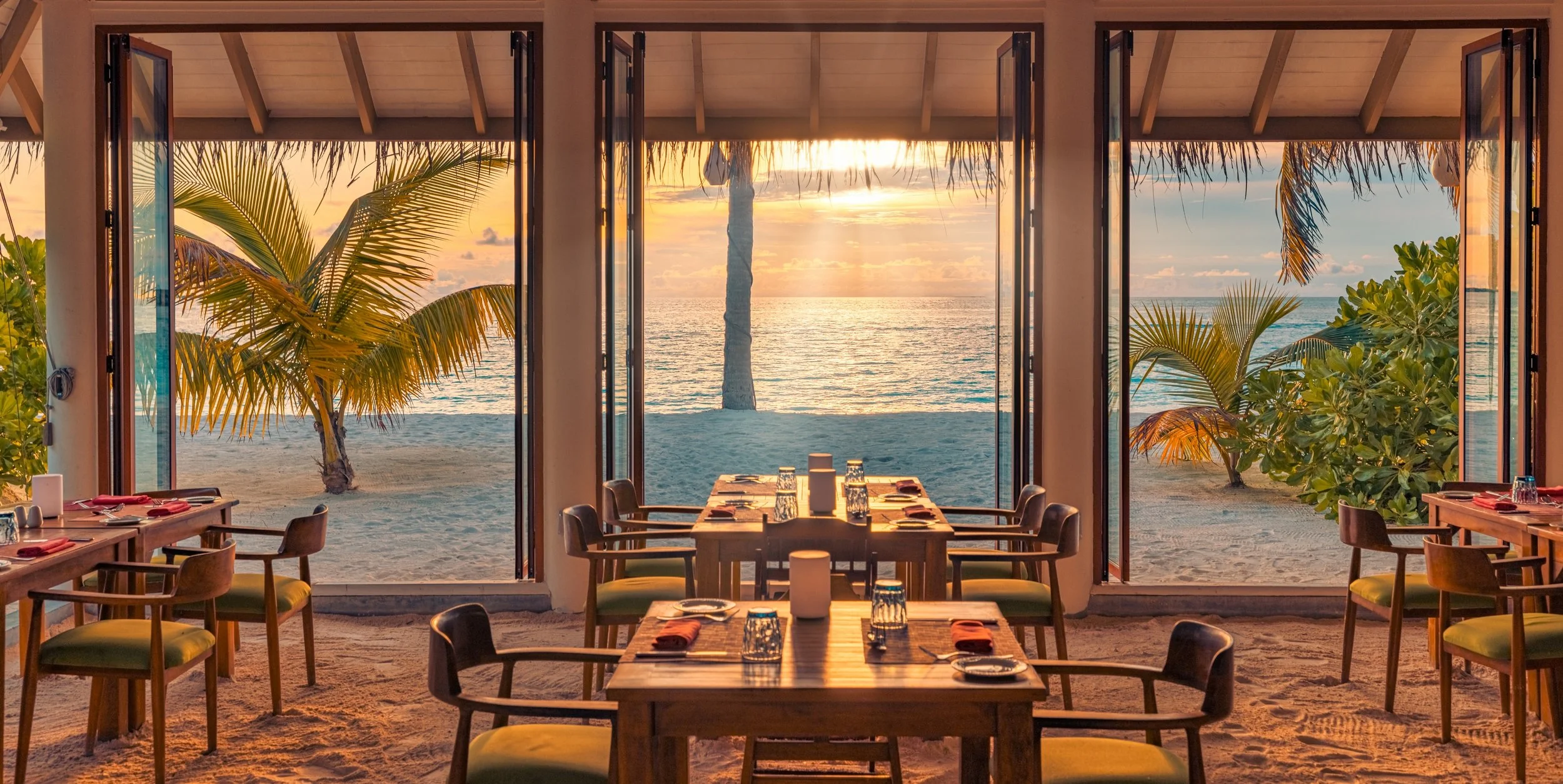 SSIV_AquaRestaurant_Levi04242.jpg