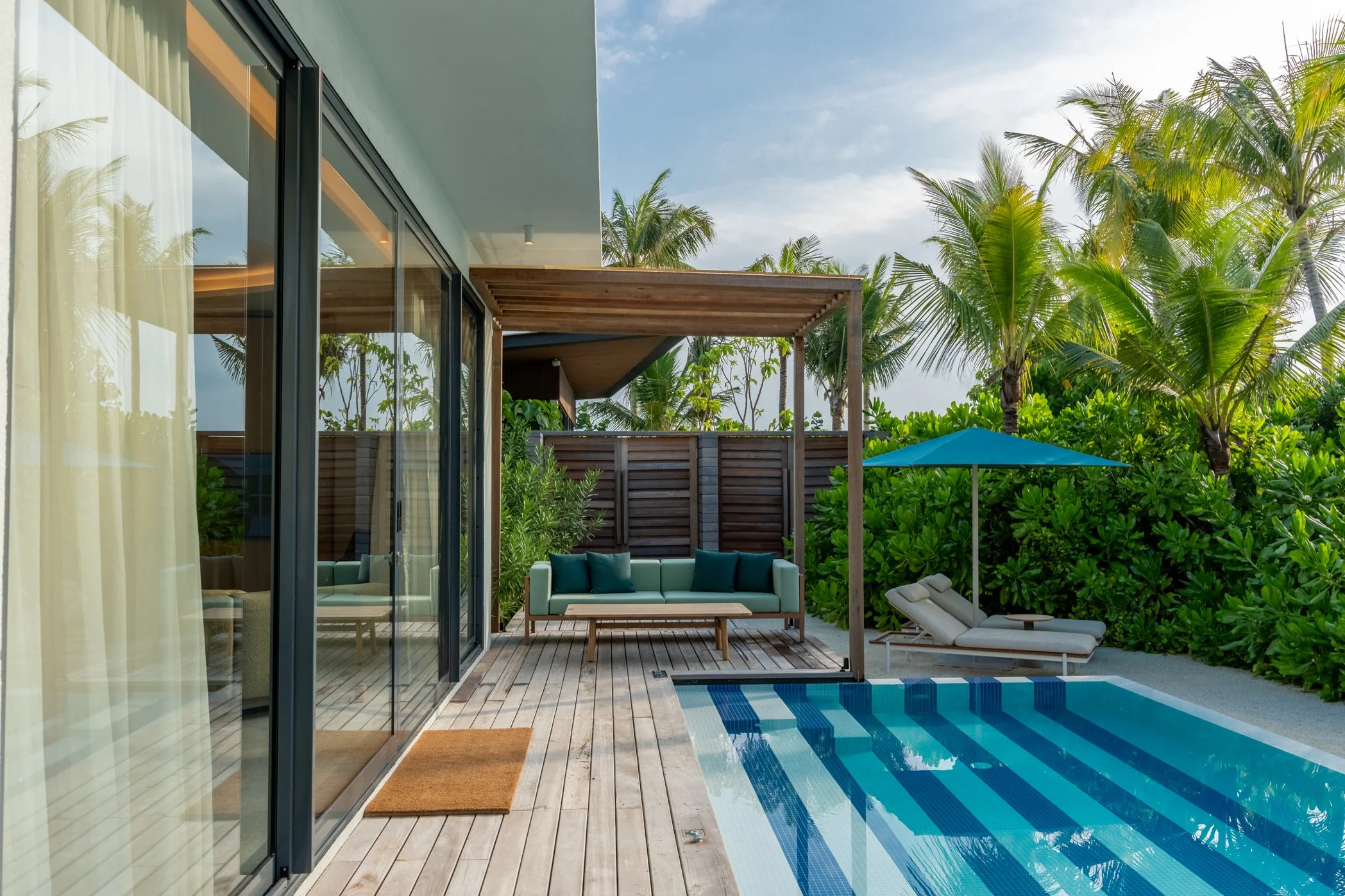 SO/ Maldives - Two-Bedroom Lagoon Beach Pool Loft - Outdoor