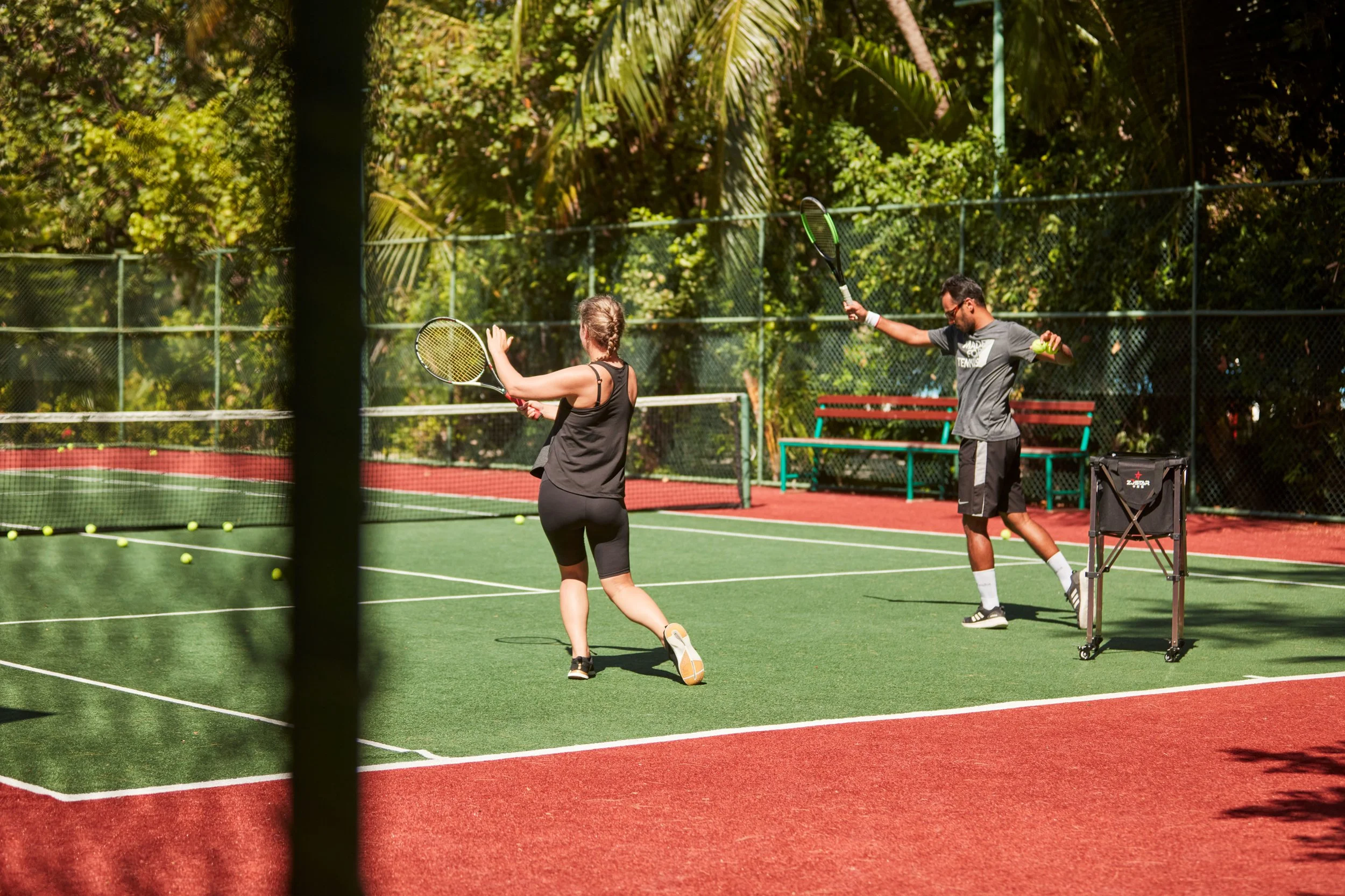 SunSiyam_Ov_Tennis_0215_page_01.jpg