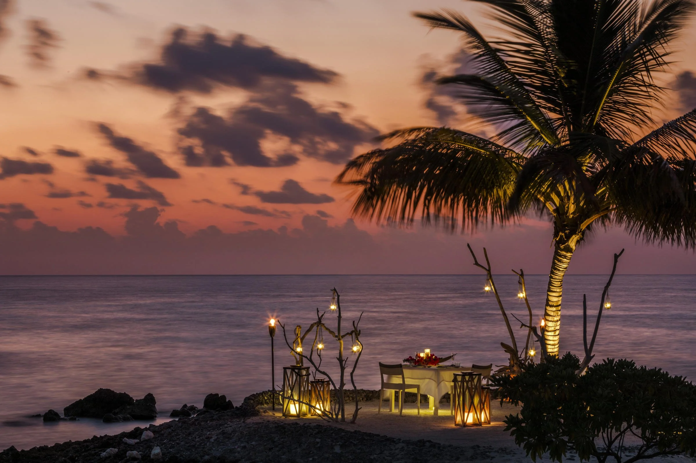 Como Maalifushi Maldives - Beach Dining