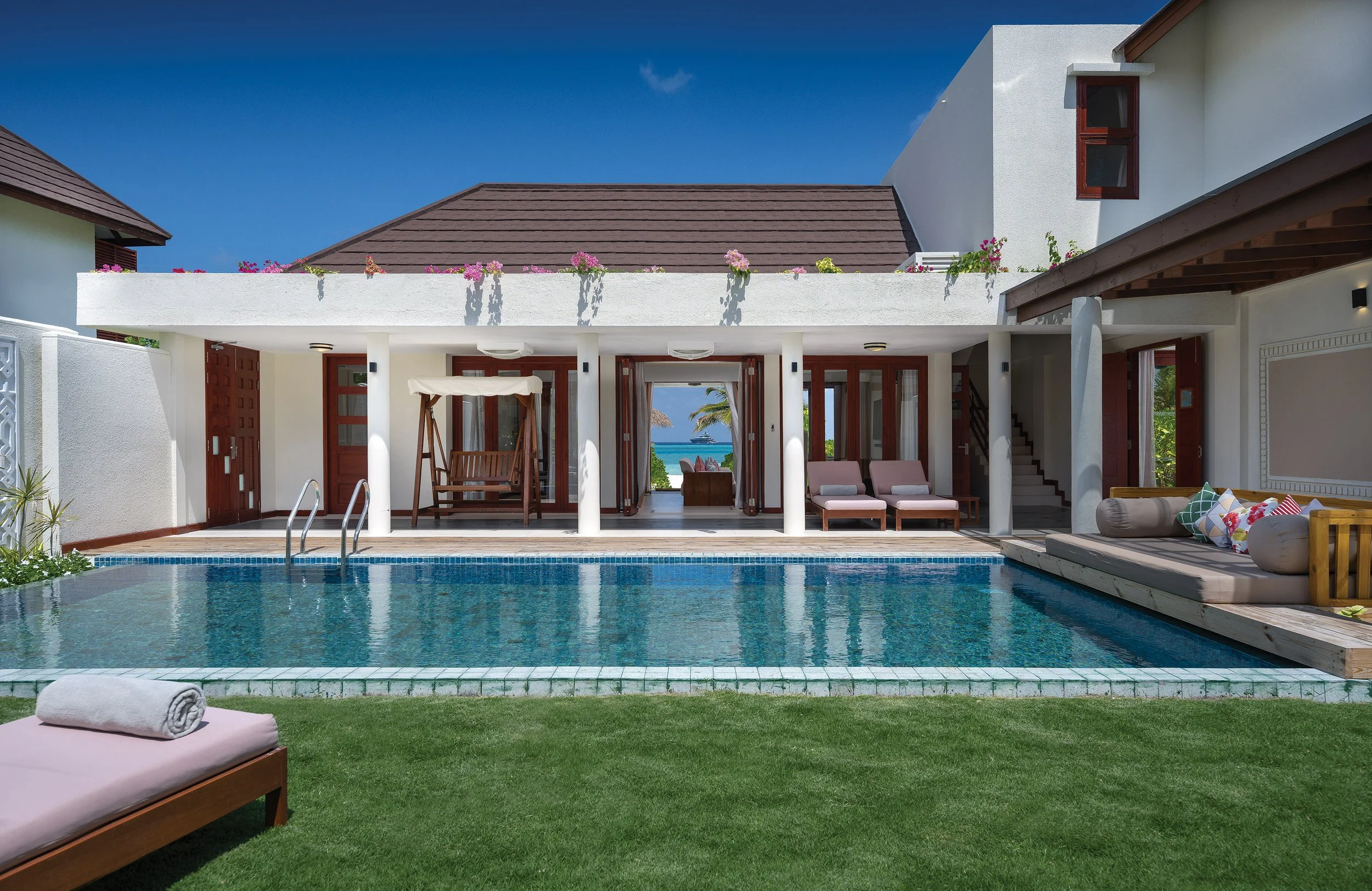 VARU by Atmosphere - Villas - Majlis Pool Side View - 02.2022.jpg