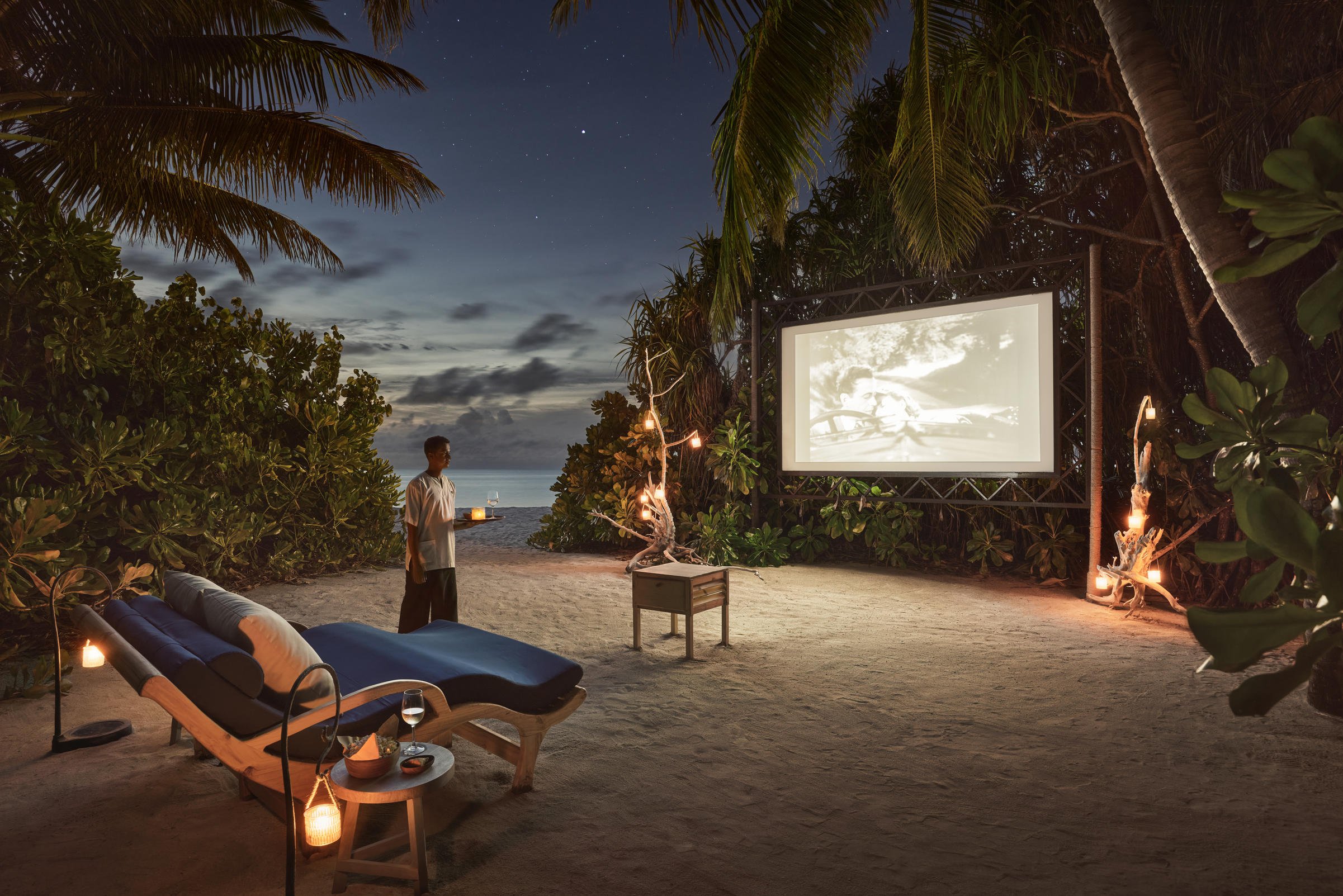 Como Maalifushi Maldives - Jungle Cinema