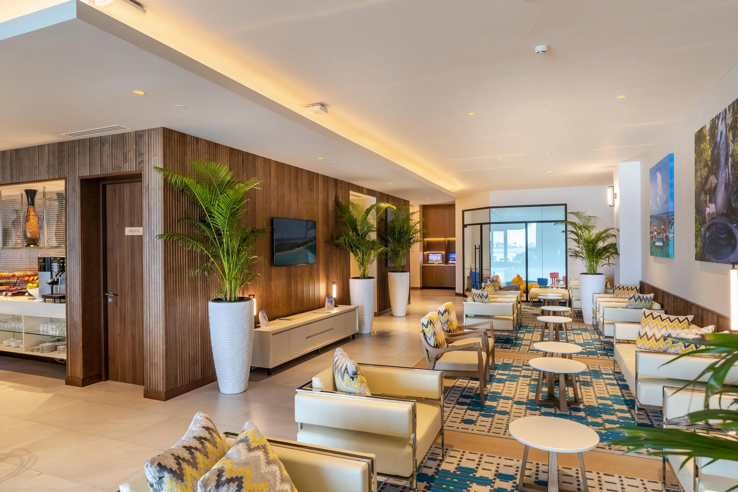 Niyama Private Islands Maldives - Seaplane Lounge