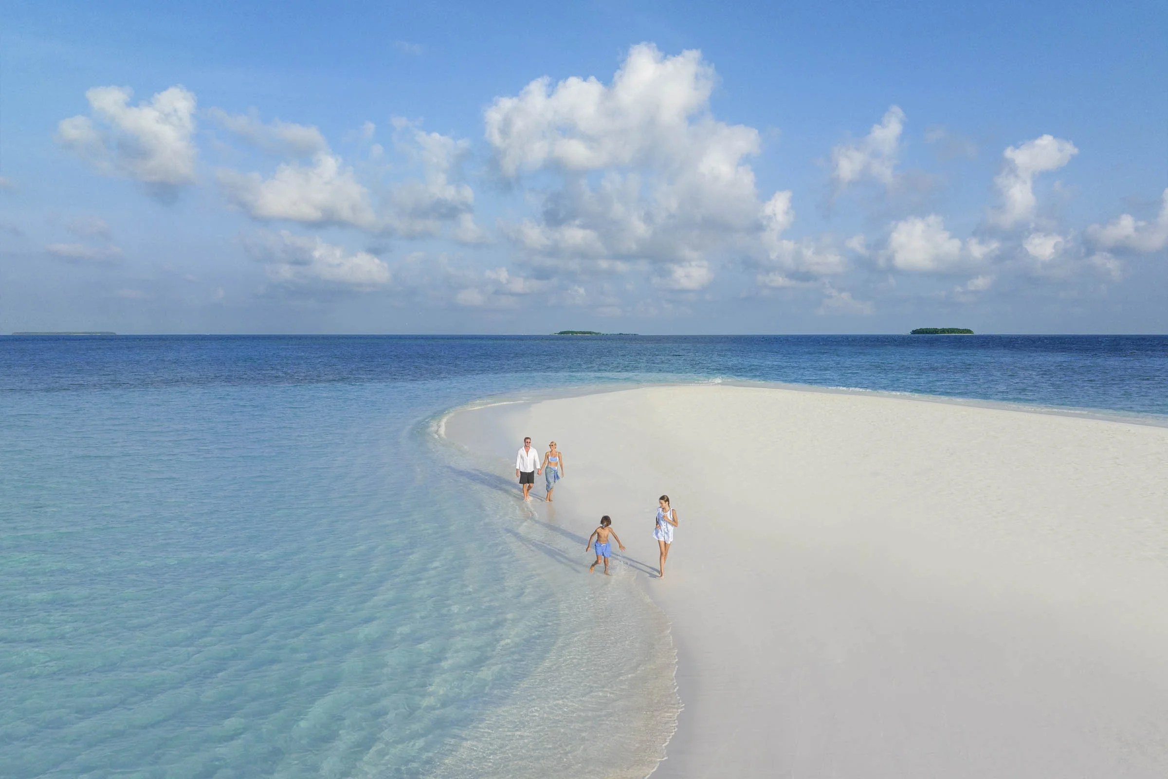 The St. Regis Maldives Vommuli - Sand Bank Excursions