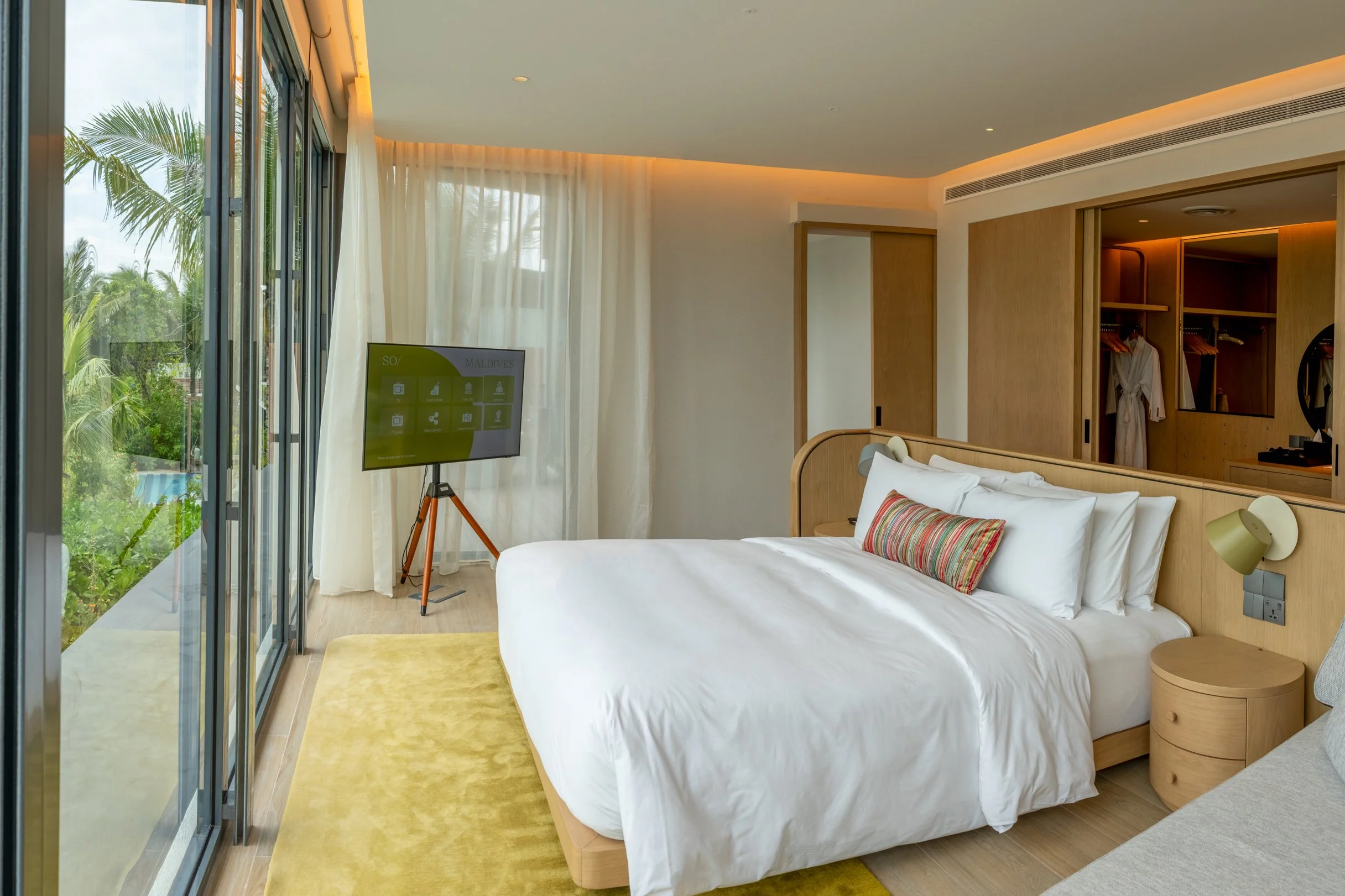 SO/ Maldives - Two-Bedroom Lagoon Beach Pool Loft - interior