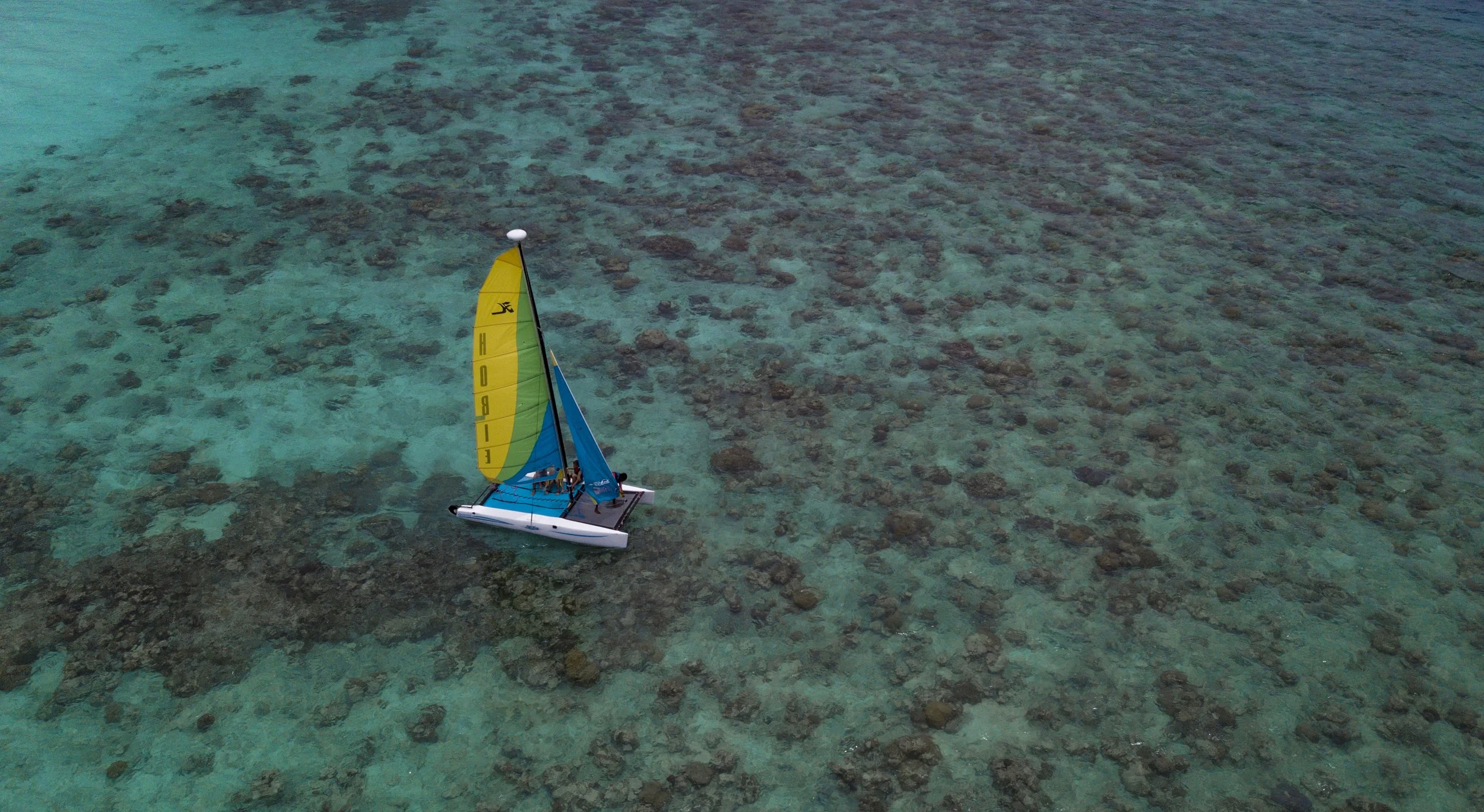 Furaveri Maldives - Catamaran