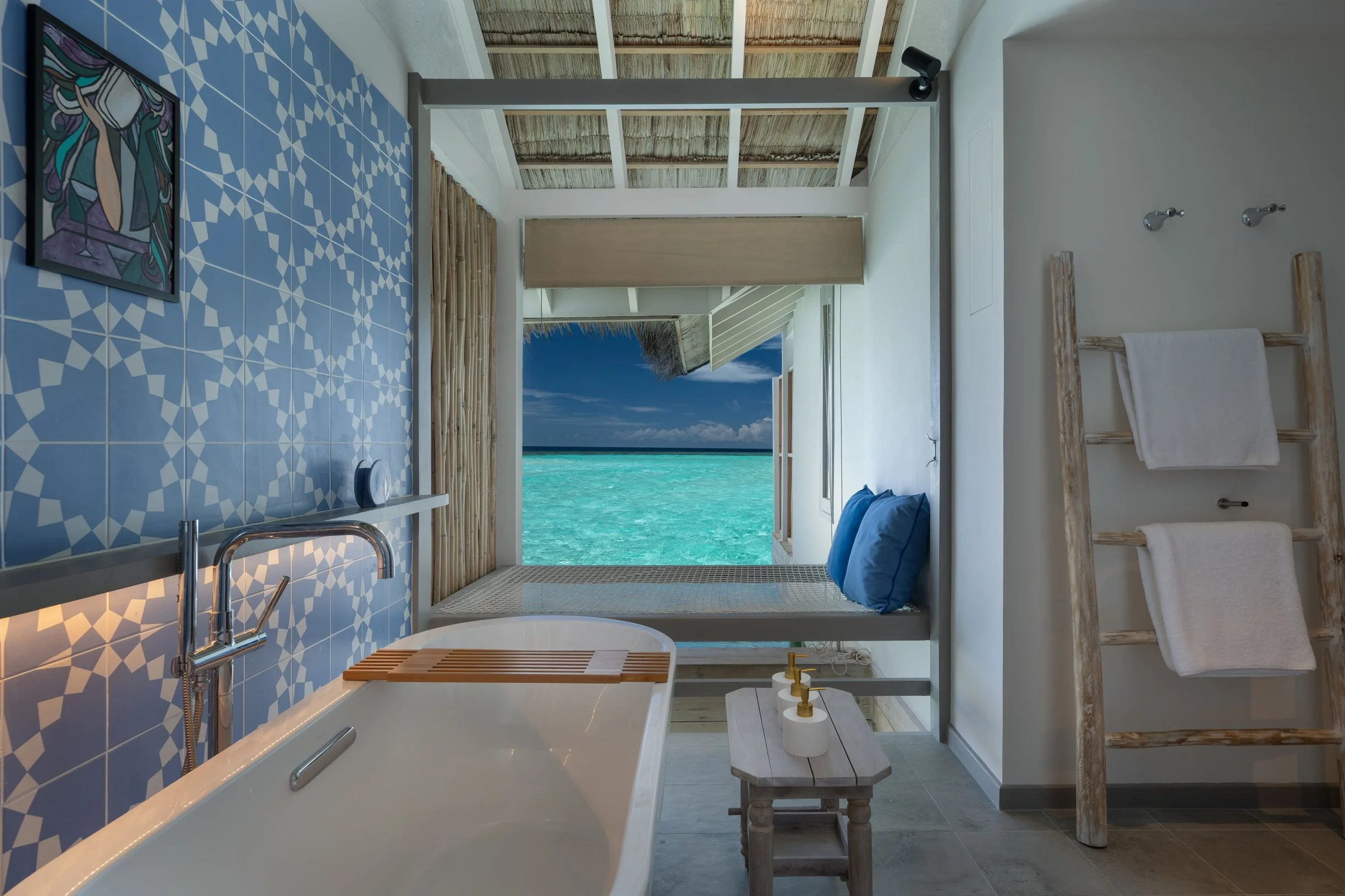 Cora Cora - Lagoon Pool Villa Bath