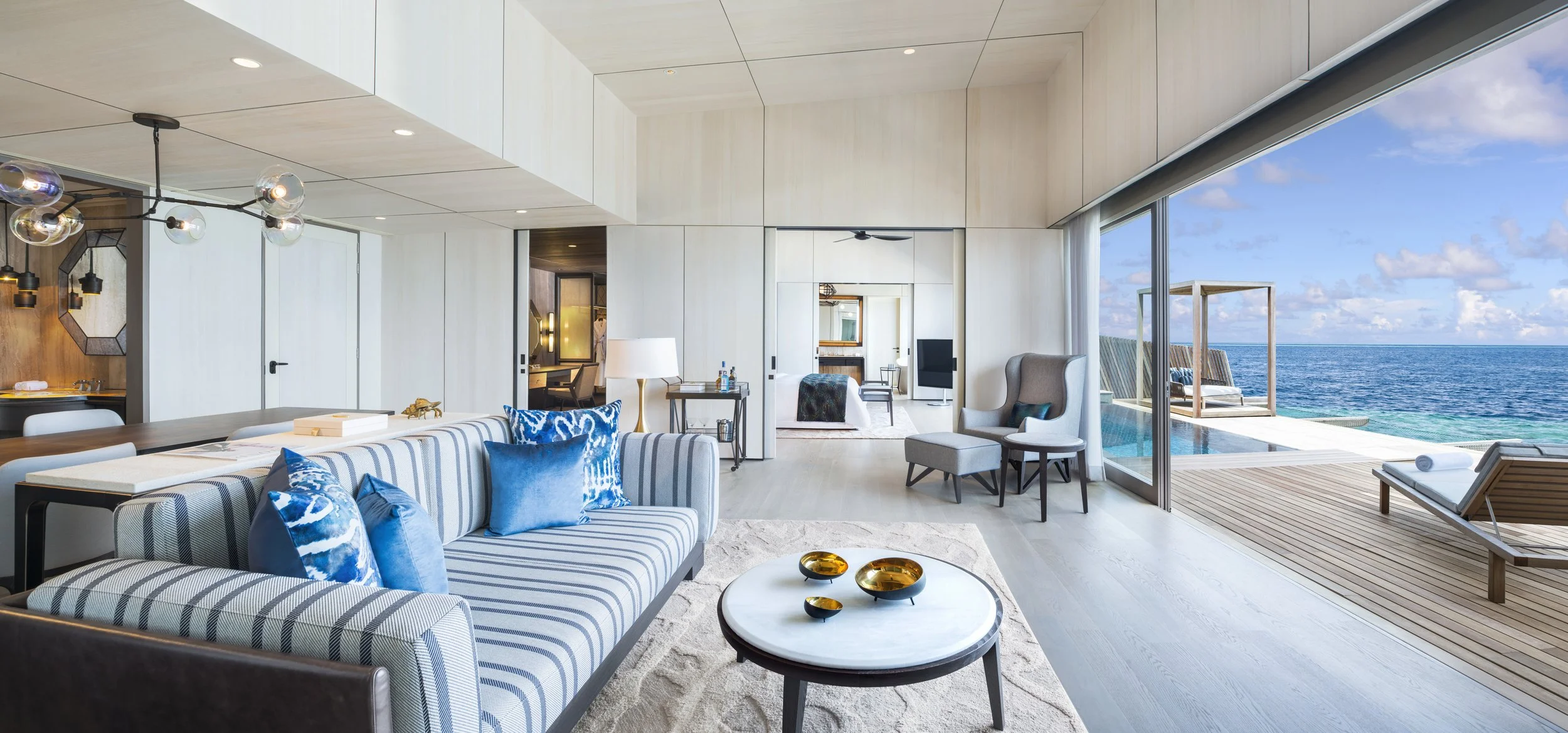 The St. Regis Maldives Vommuli - Overwater St. Regis Suite with Pool Interior