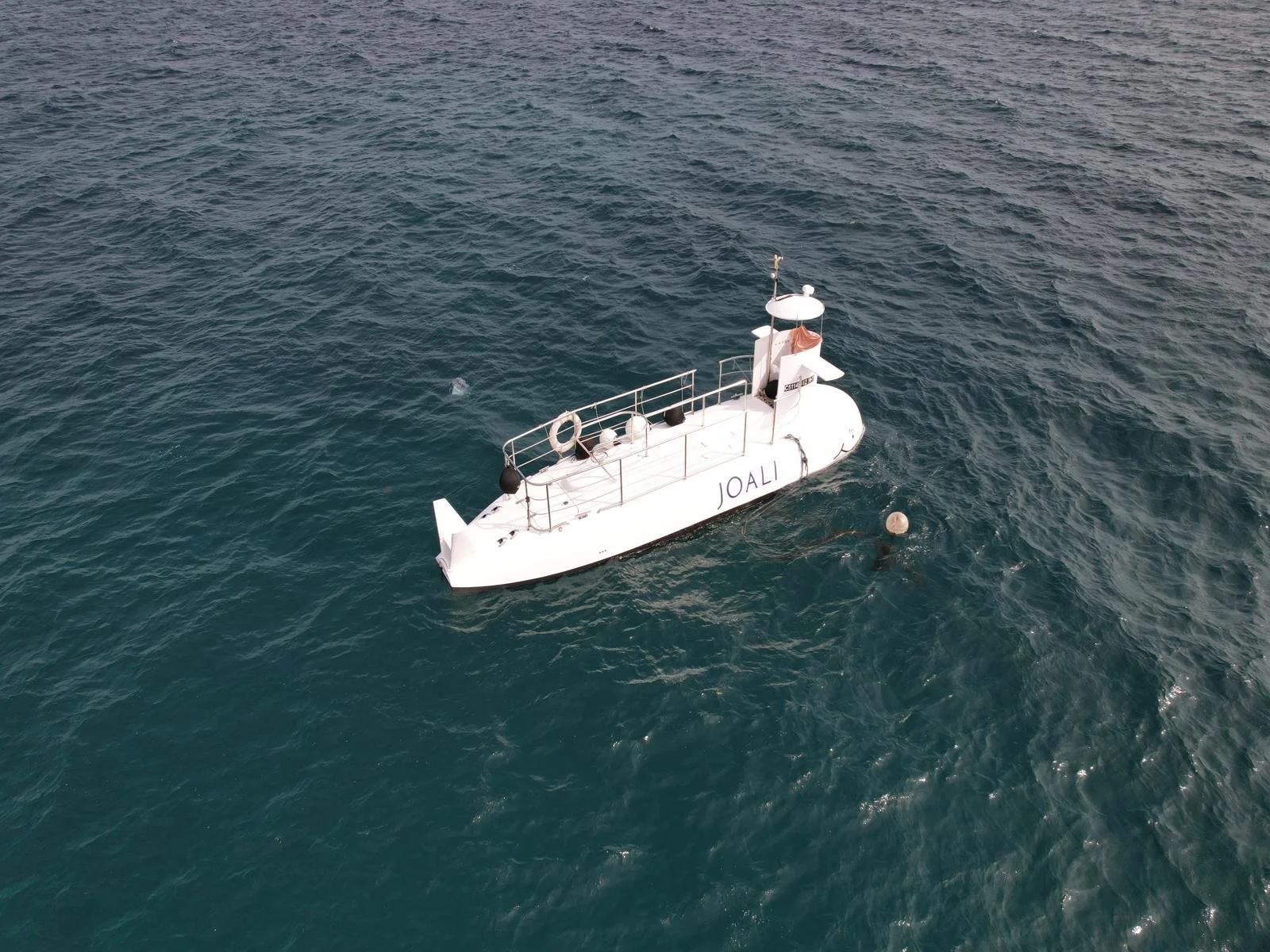 Semi-Submarine excursion
