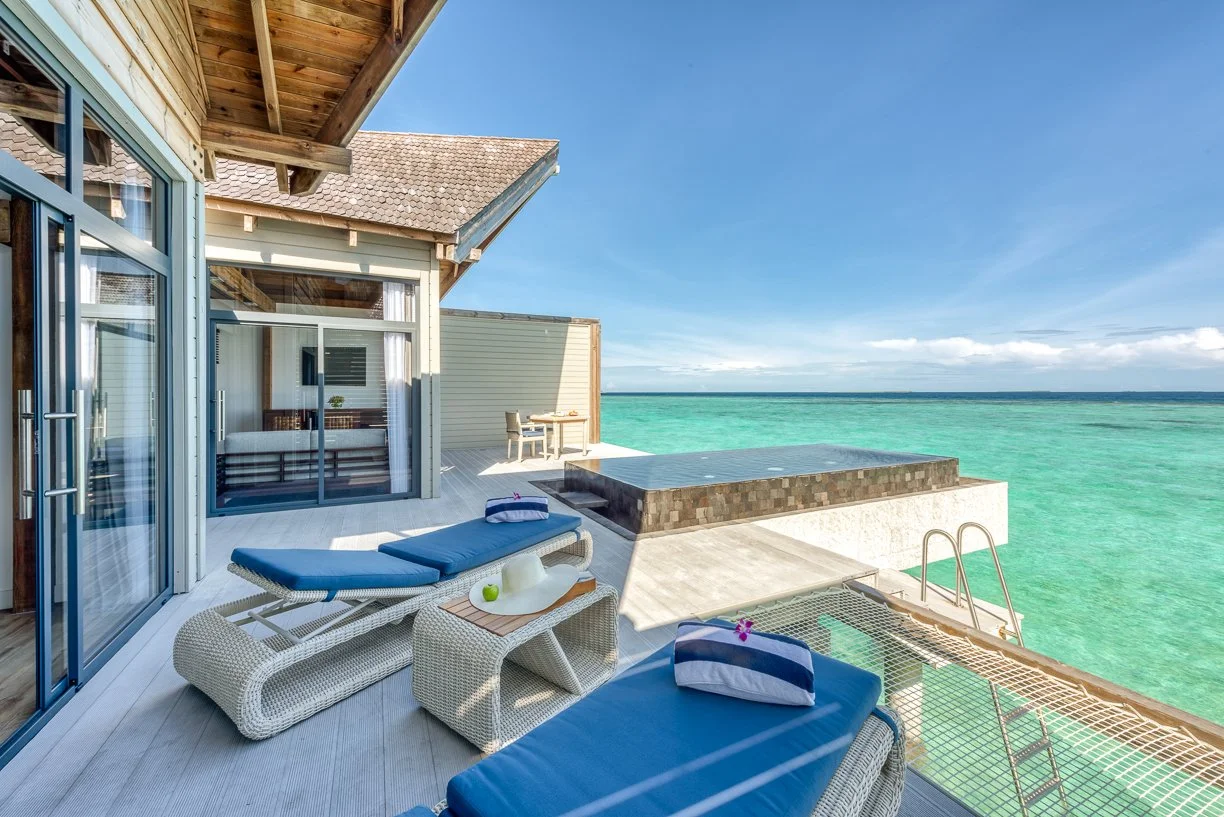 Kuredhivaru Resort & Spa - Ocean Pool Villa