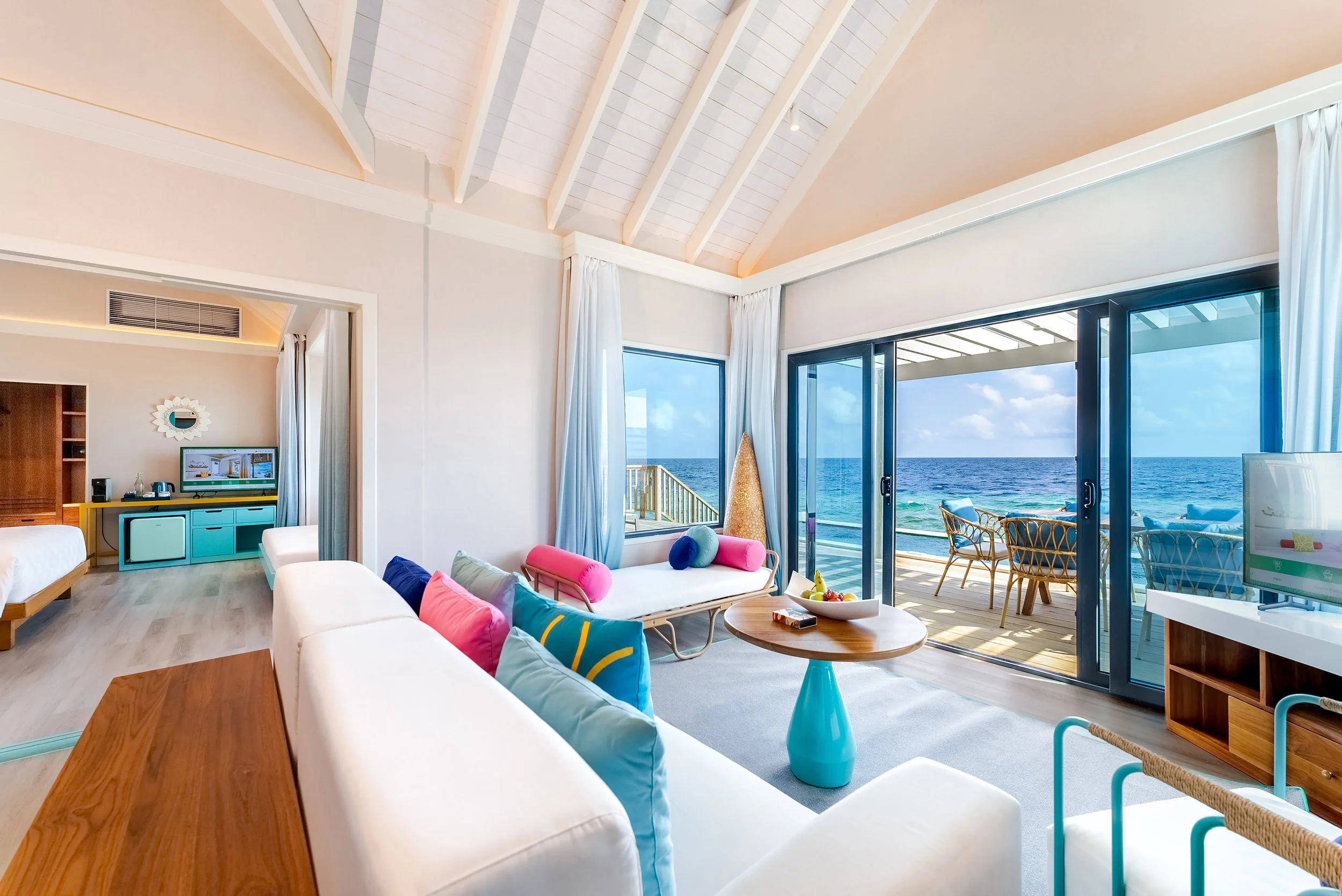 ONHs - Water Suite with Pool - Living Room - 01.jpg
