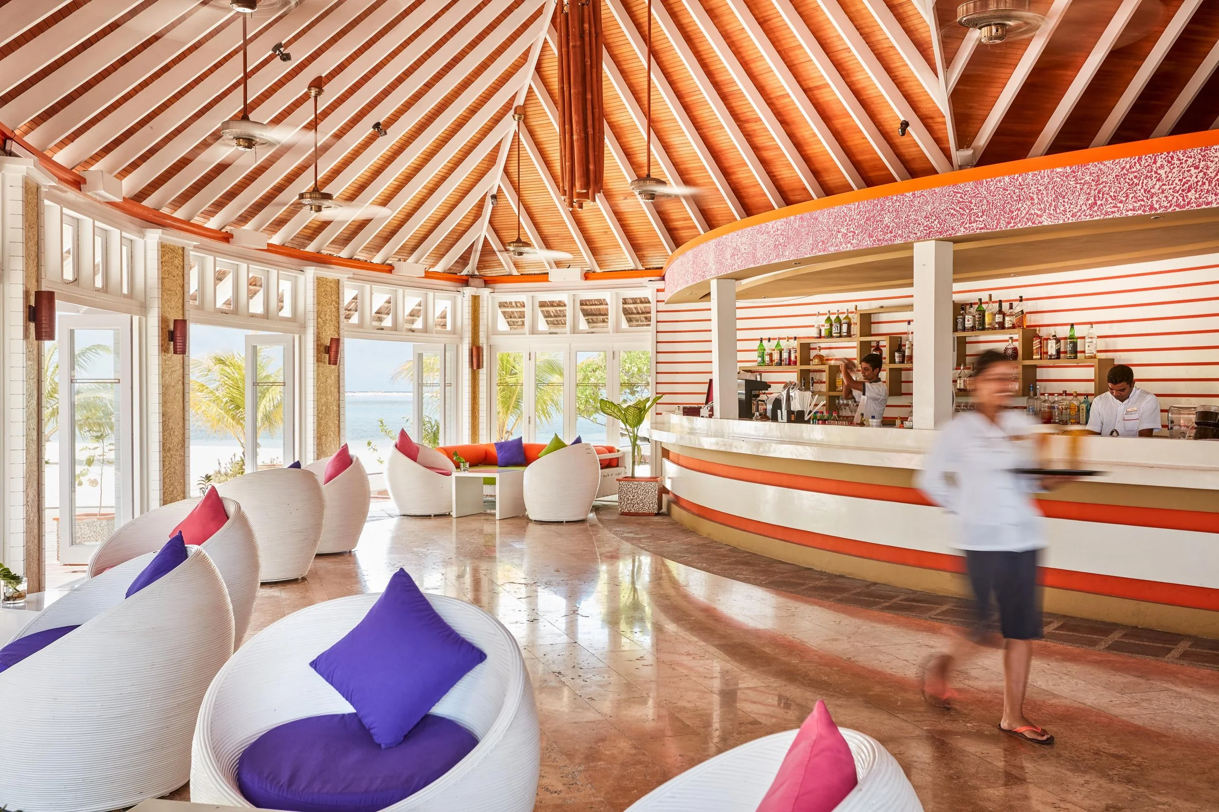 Olhuveli_DohnniBar_0143-Edit.jpg