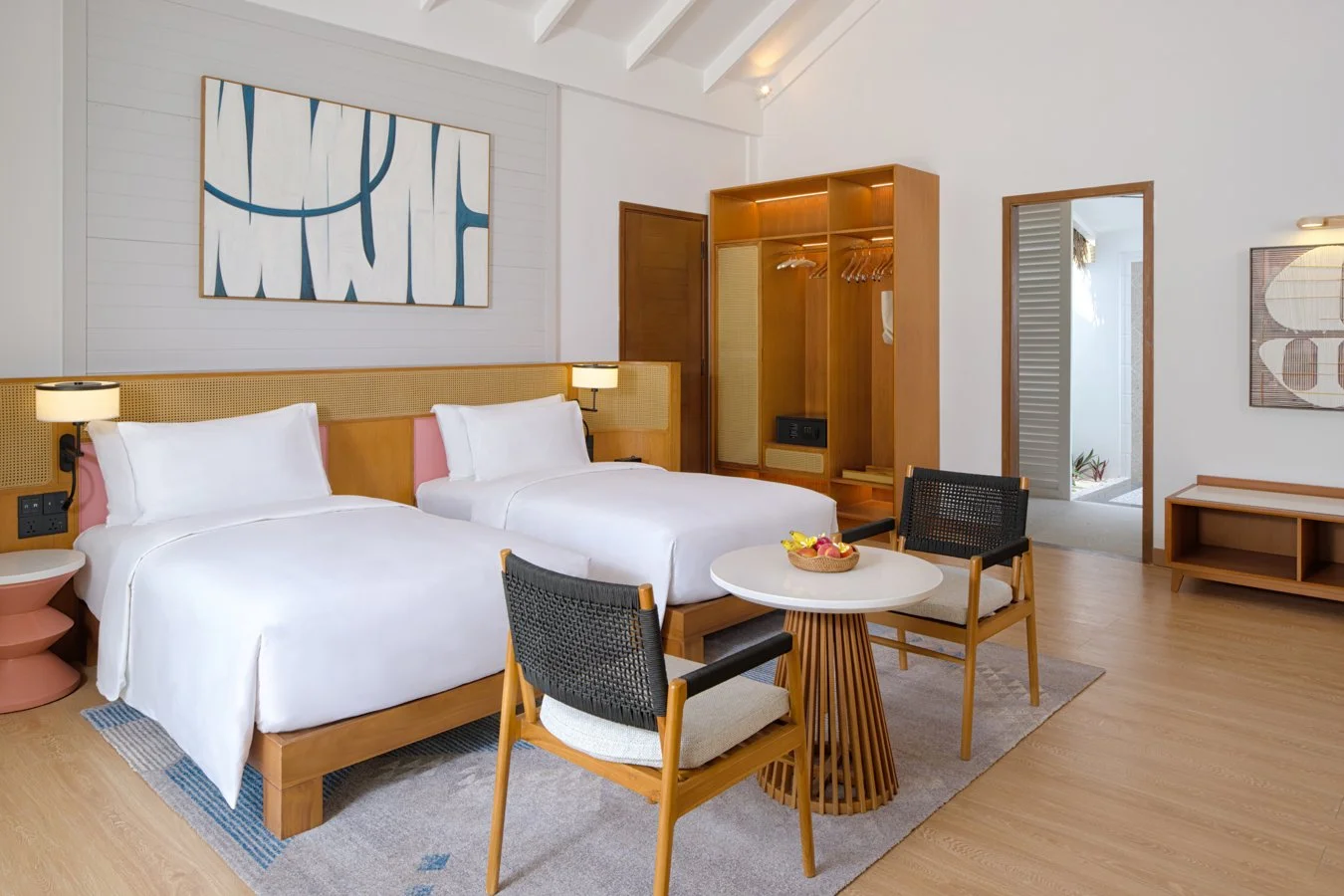 dusitd2-feydhoo-maldives-accommodation-beach-bedroom-twin-beds-overview-1350x900.jpg