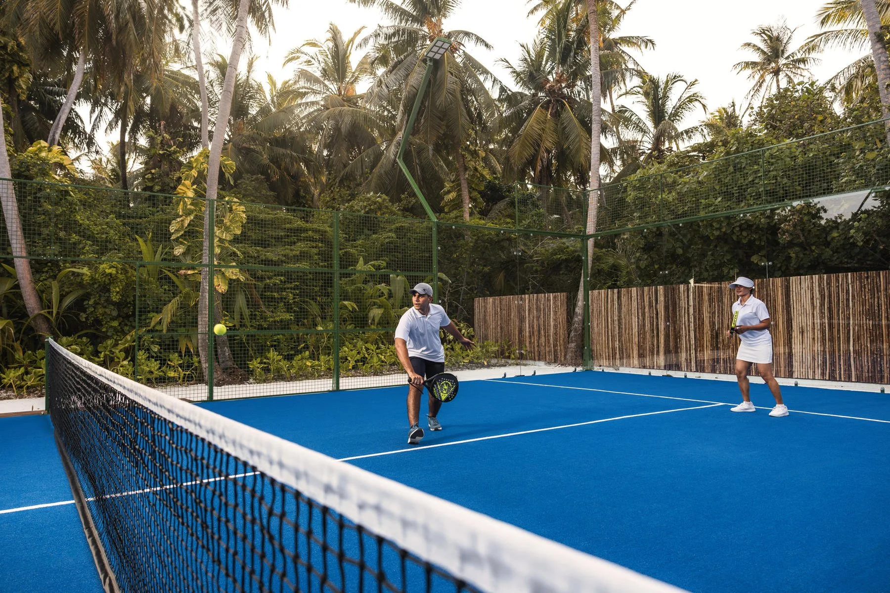 Como Maalifushi Maldives - Padel Tennis