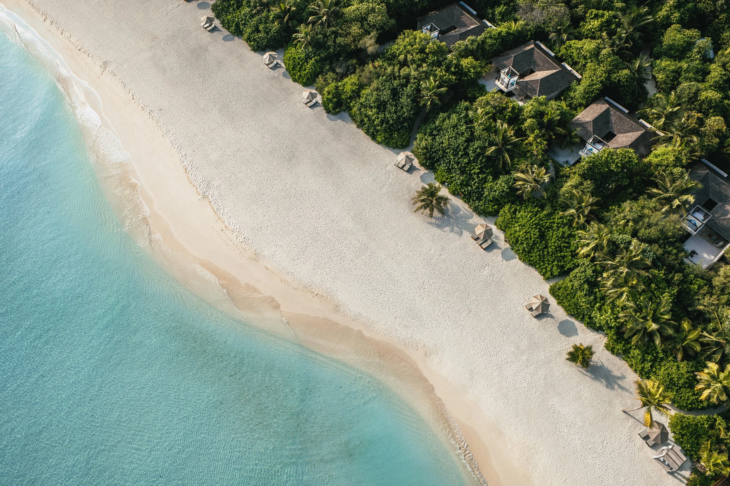 Kuredhivaru Resort & Spa - Aerial View