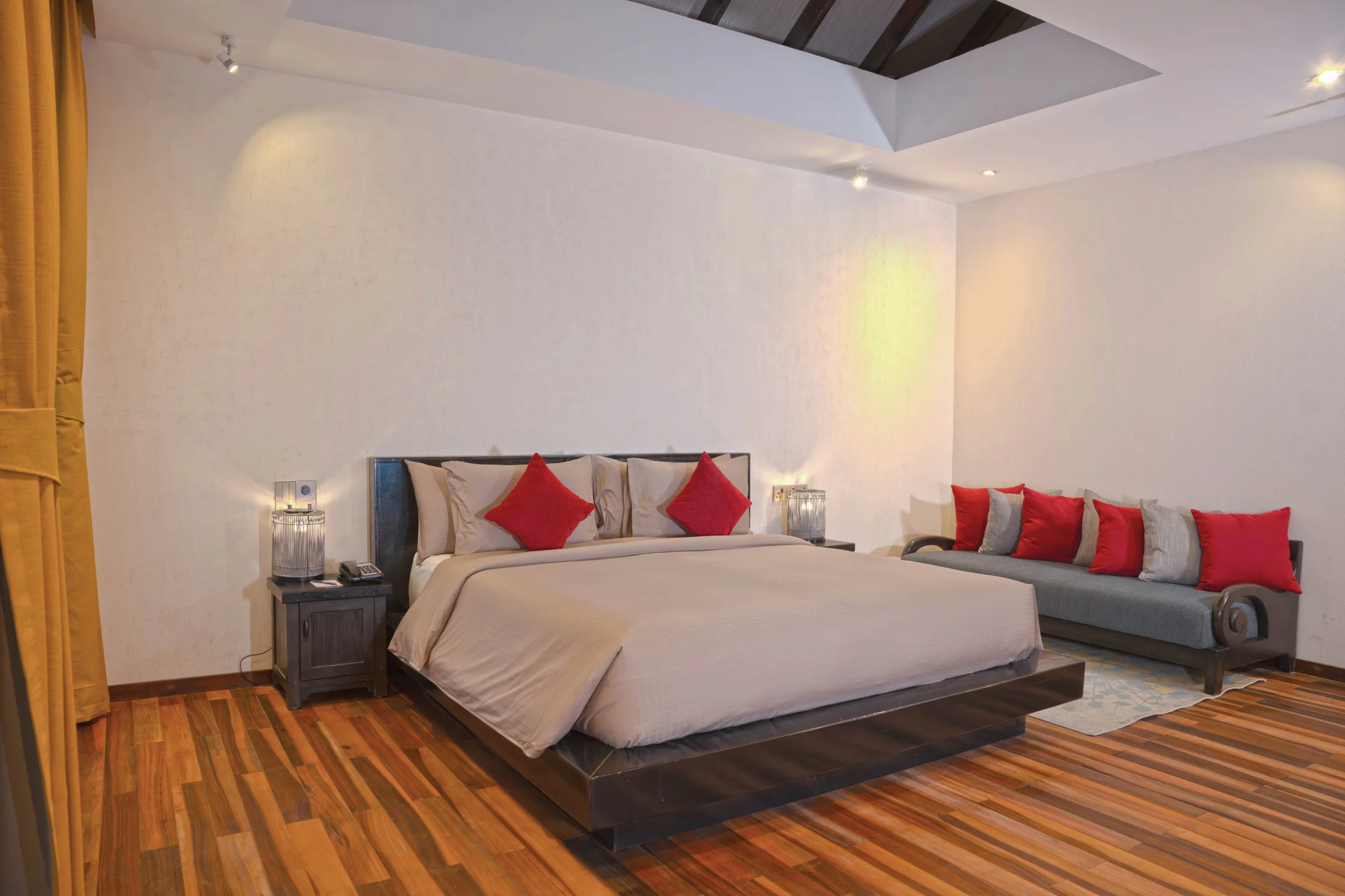 Atmosphere Kanifushi - Two-Bedroom Sunset Family Villa with Pool Interior