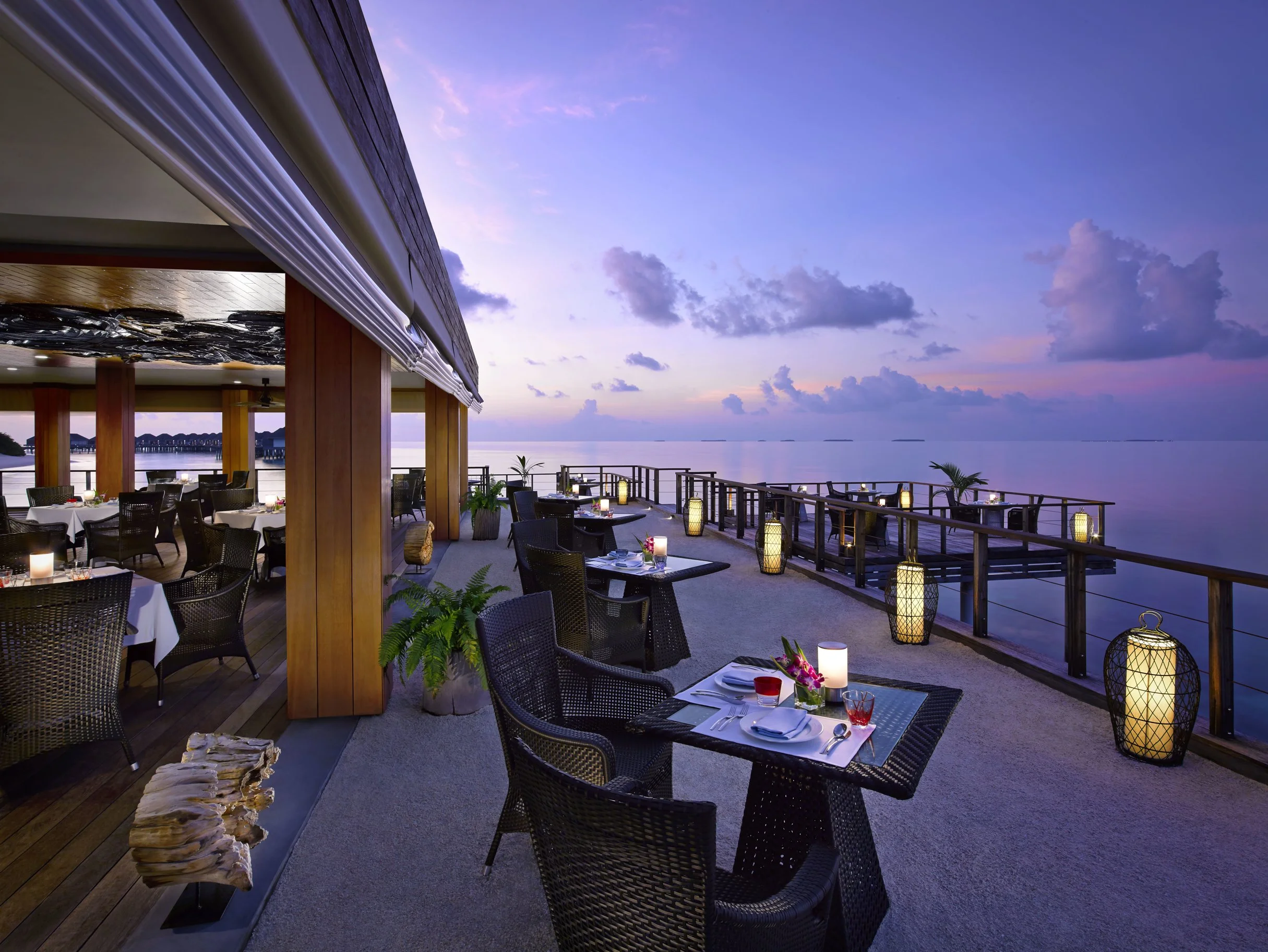 Dusit Thani Maldives - Benjarong 