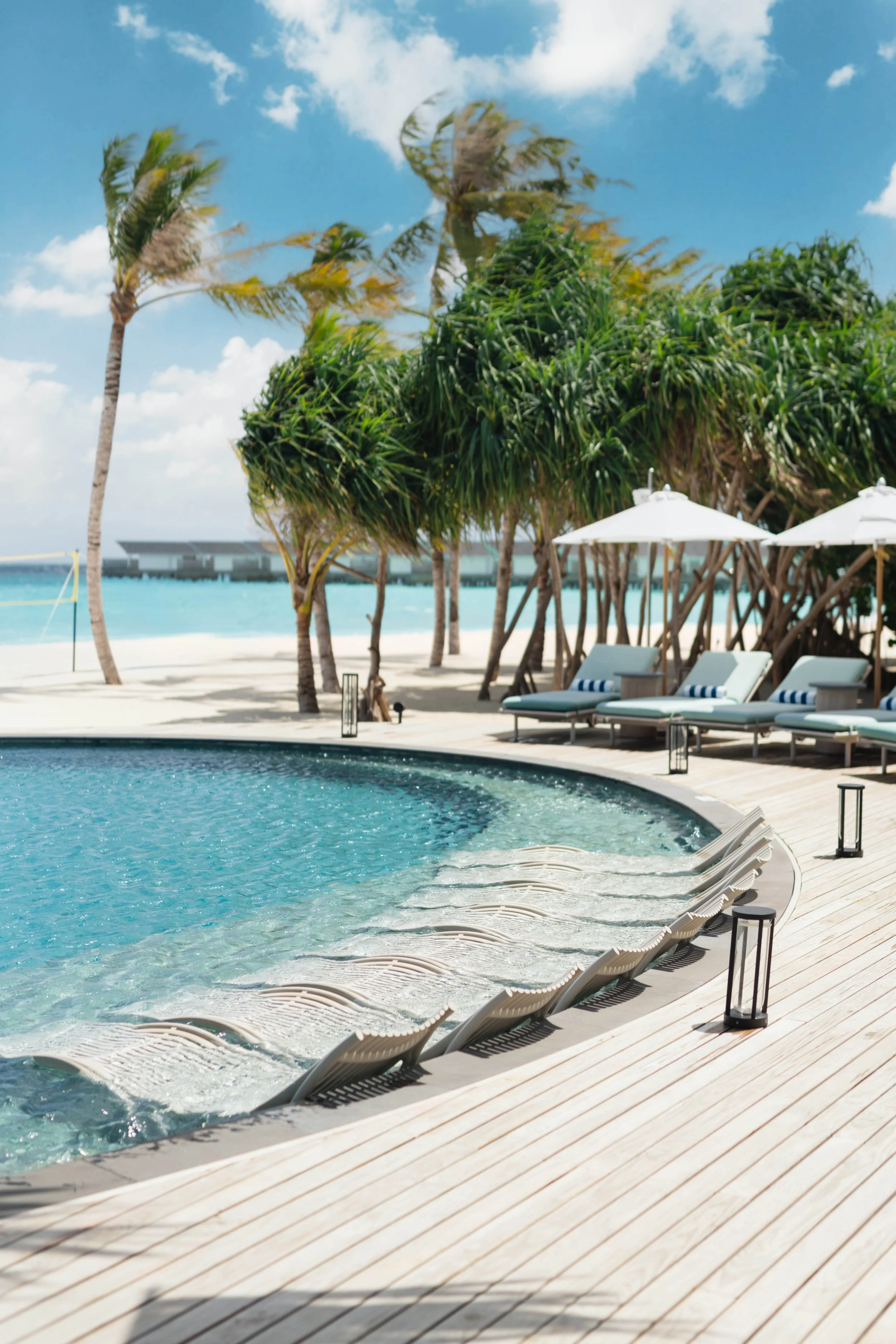 RAAYA by Atmosphere - SOAQ Pool Bar - 01.jpg