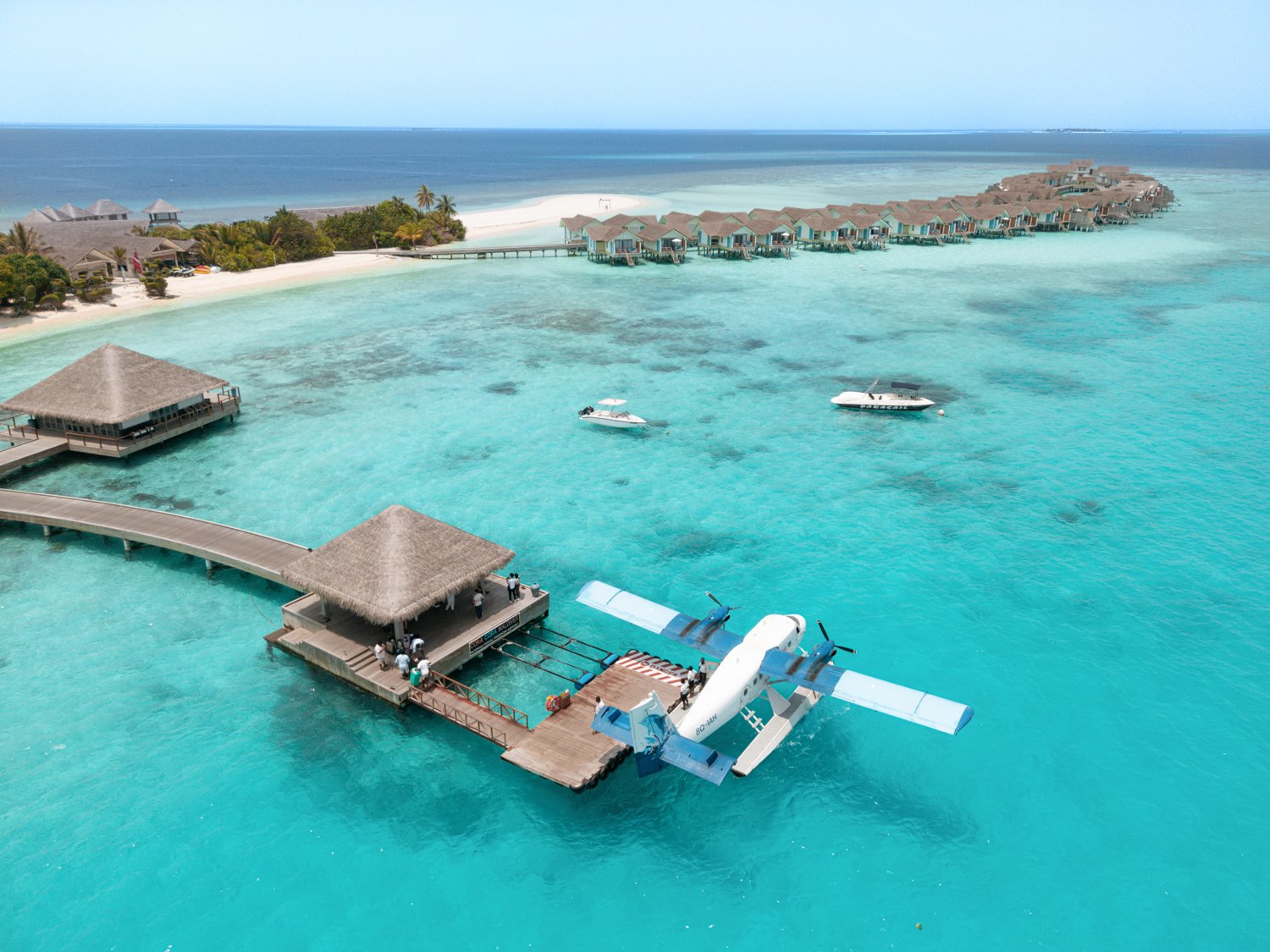 Cora Cora - Seaplane Arrival