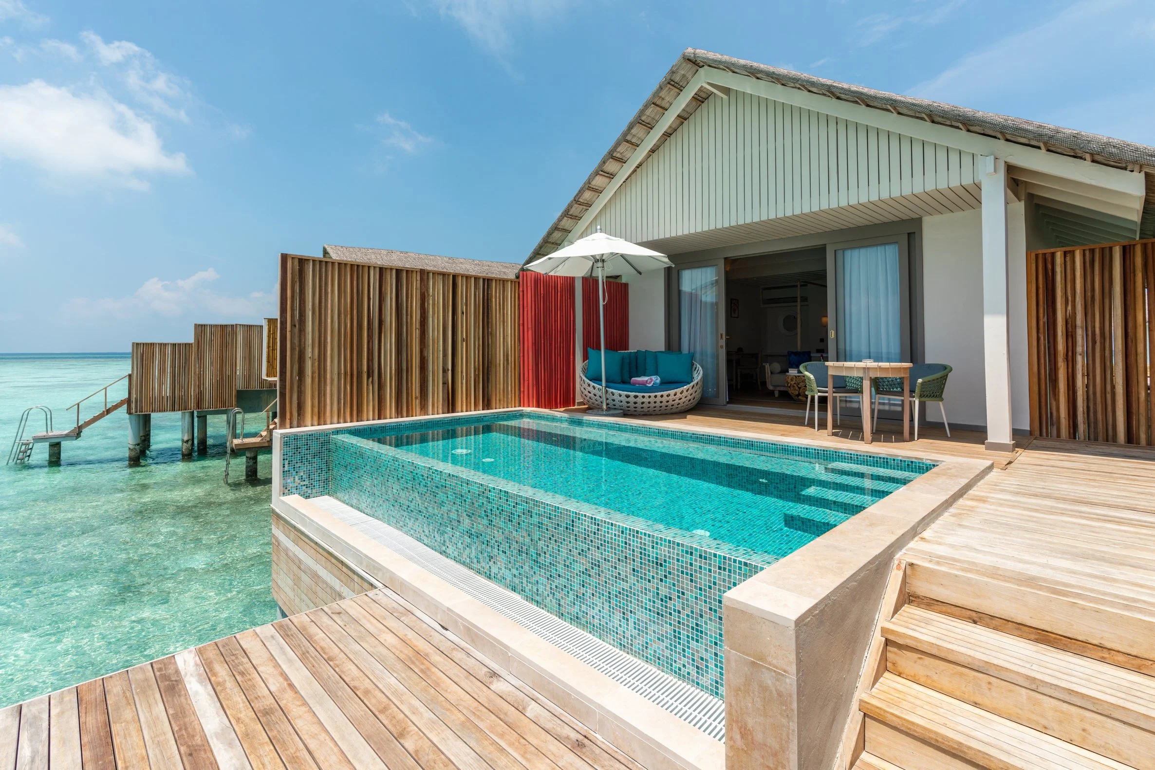 Cora Cora - Lagoon Pool Villa Deck