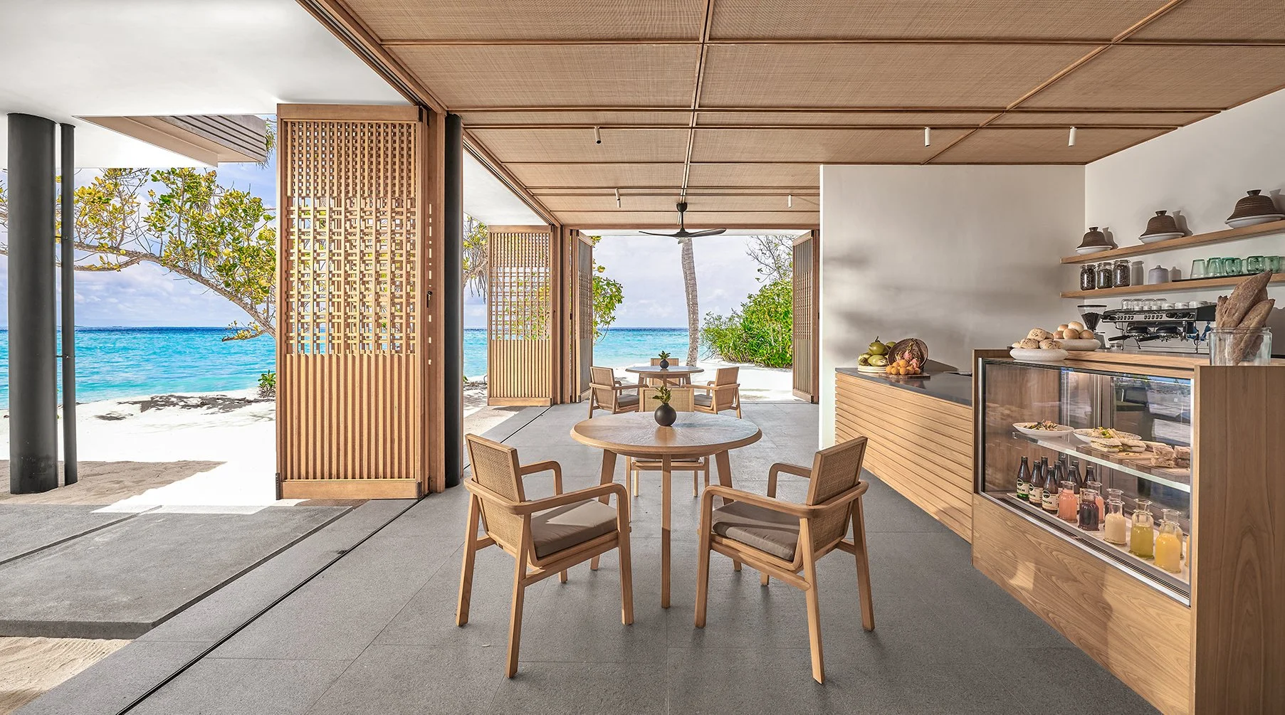 Alila Kothaifaru - Pibati Café