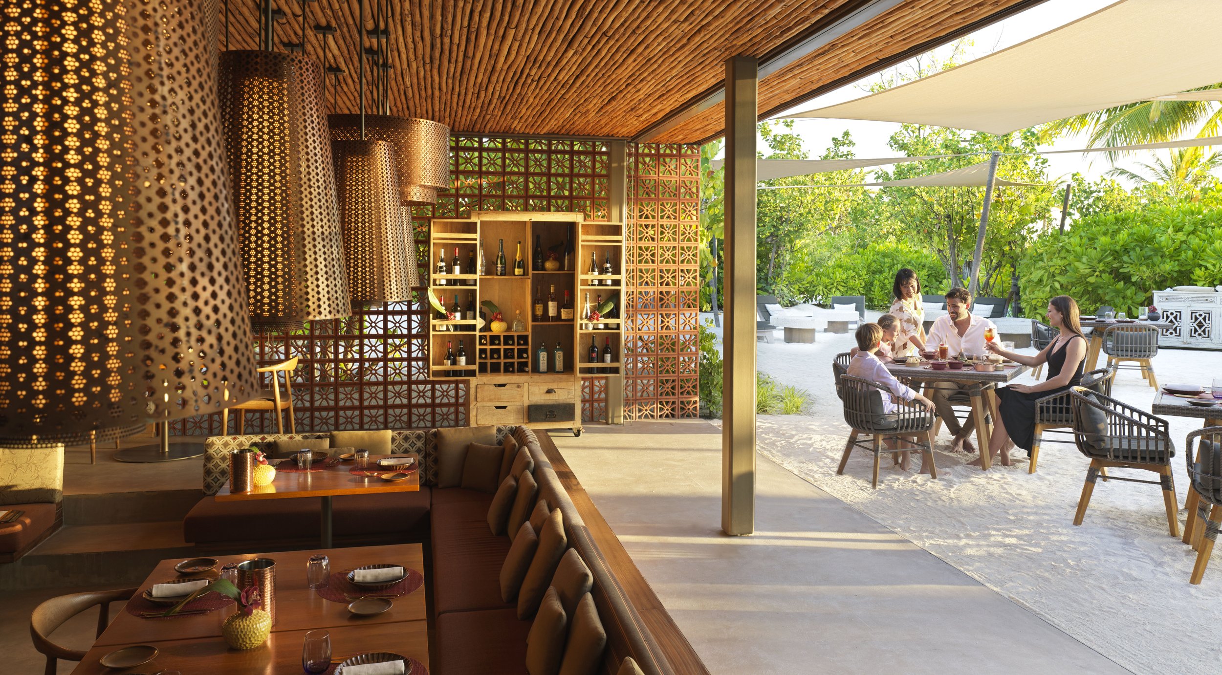 The Ritz-Carlton Maldives, Fari Islands - Arabesque