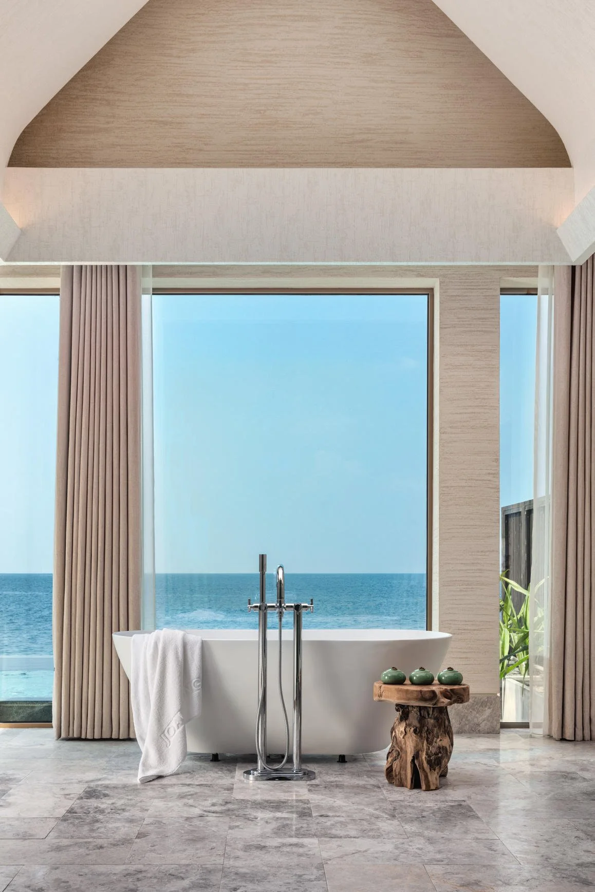 Grand Ocean Pool Villa - Bath