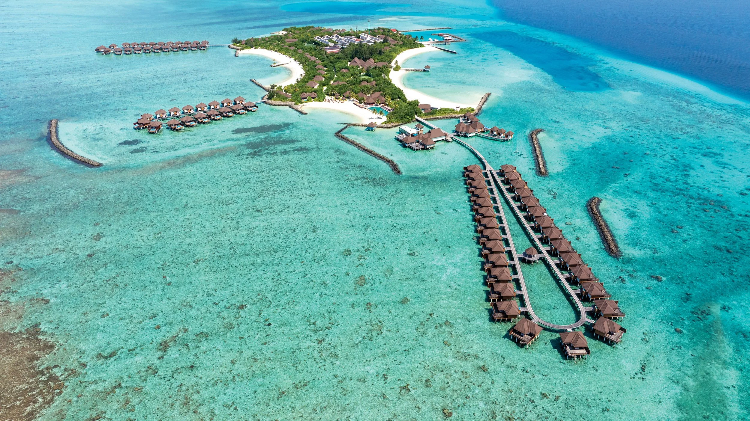 VARU BY ATMOSPHERE - LIFESTYLE - ISLAND AERIALS 03.jpg