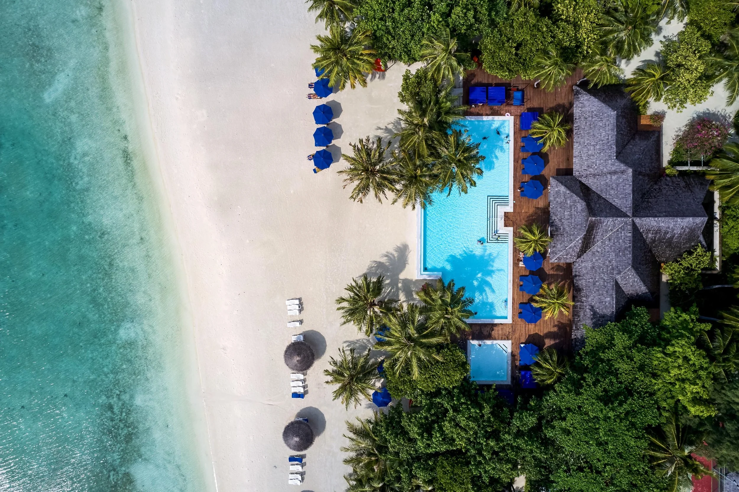 Olhuveli_Drone_0051-Edit.jpg