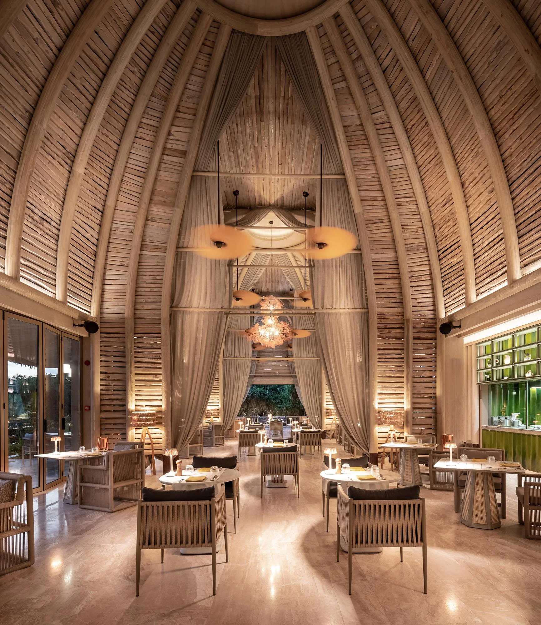 Flow - International Cuisine